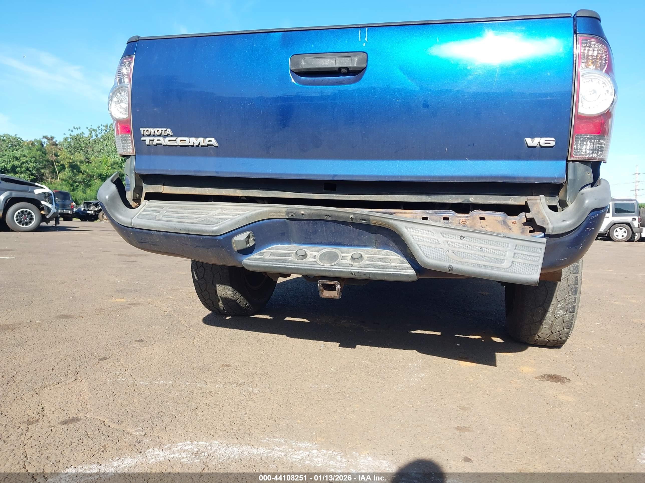 TOYOTA TACOMA image 6