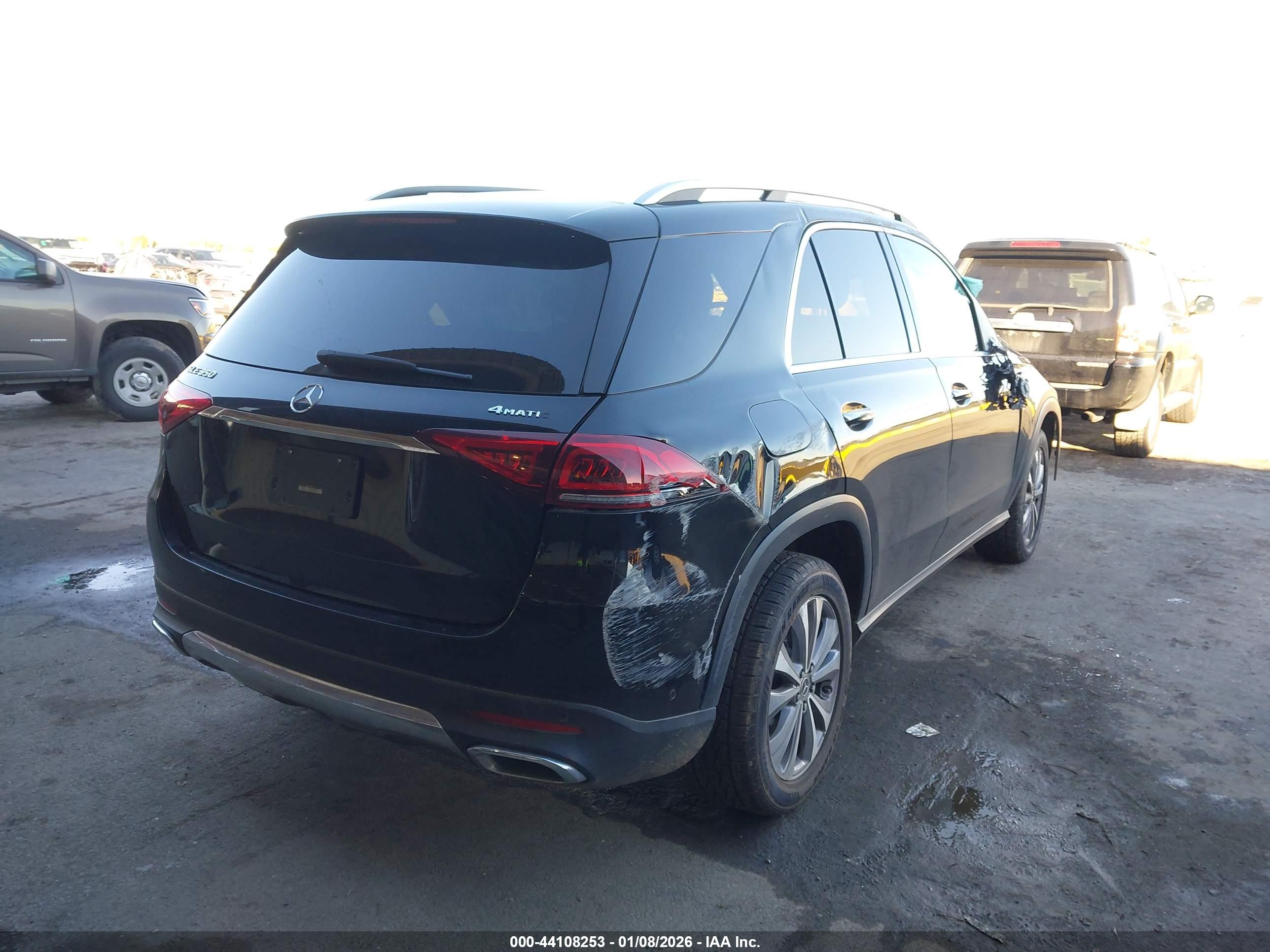 MERCEDES-BENZ GLE image 4