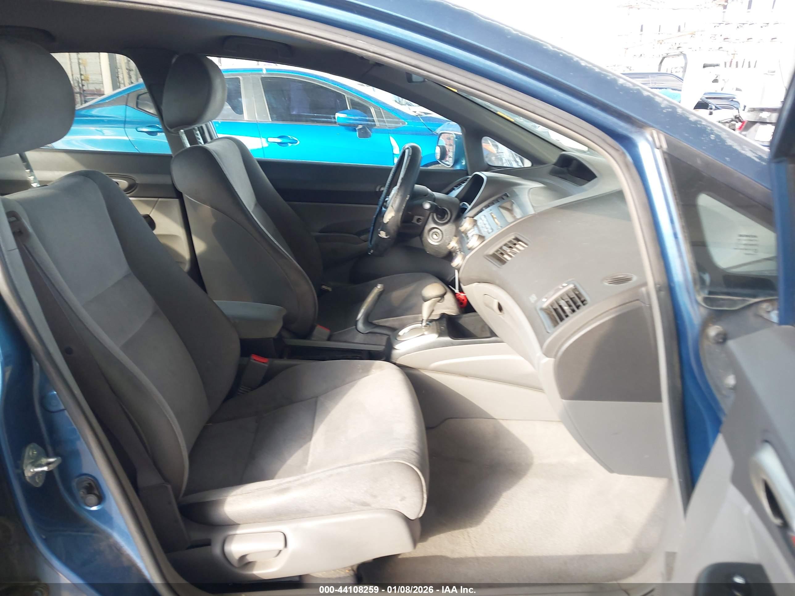 HONDA CIVIC image 5