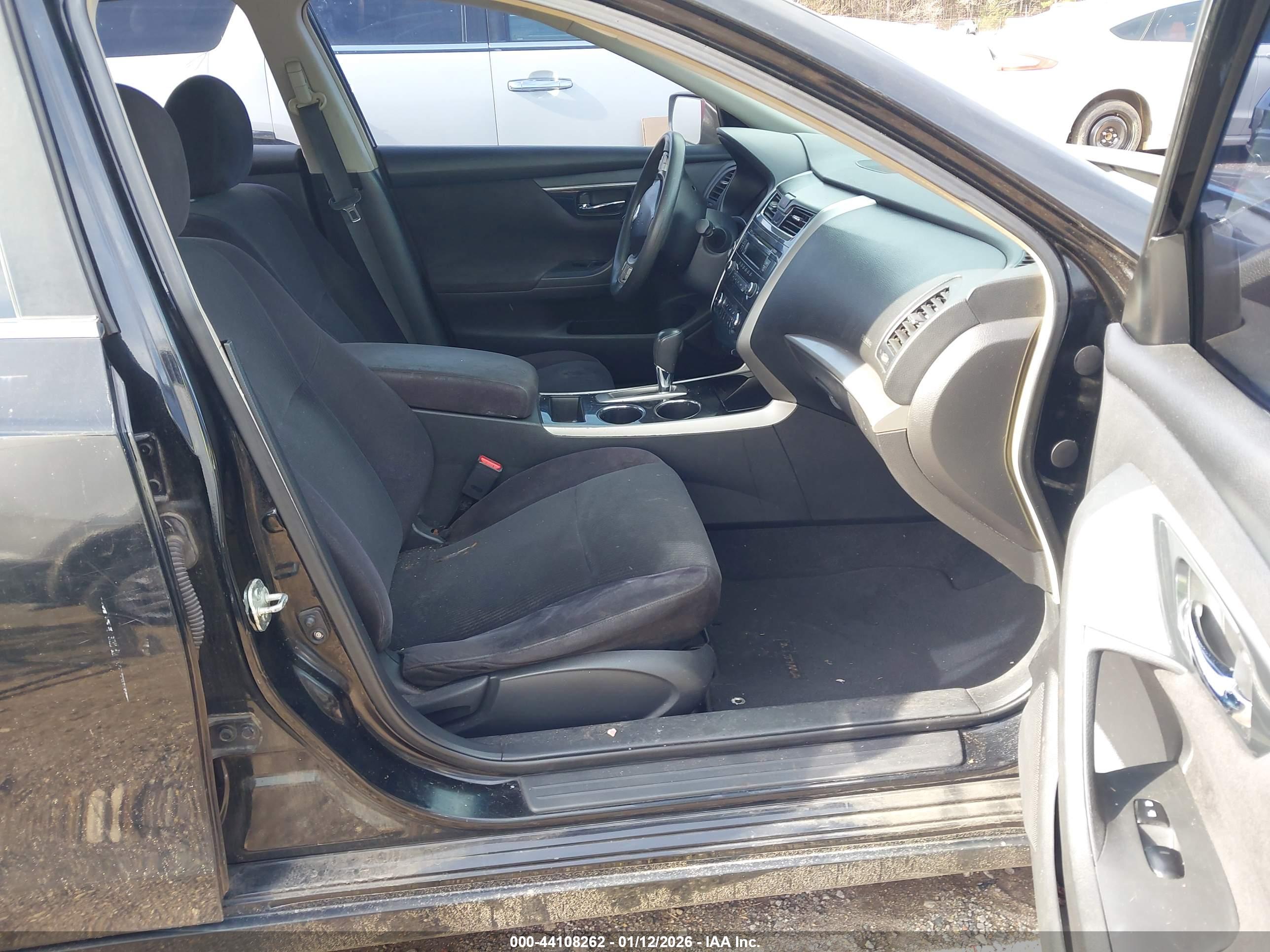 NISSAN ALTIMA image 5
