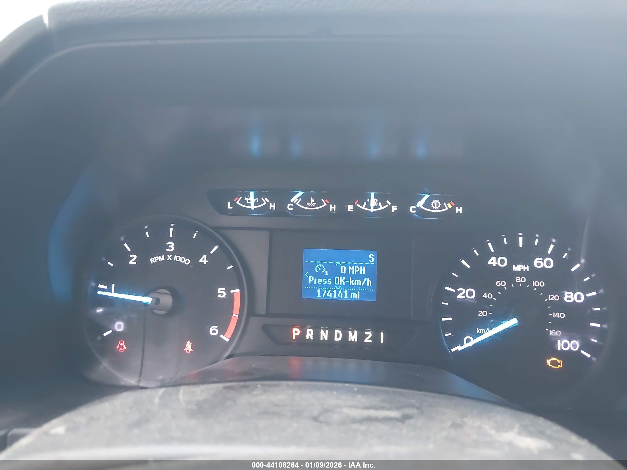 FORD F-550 image 6