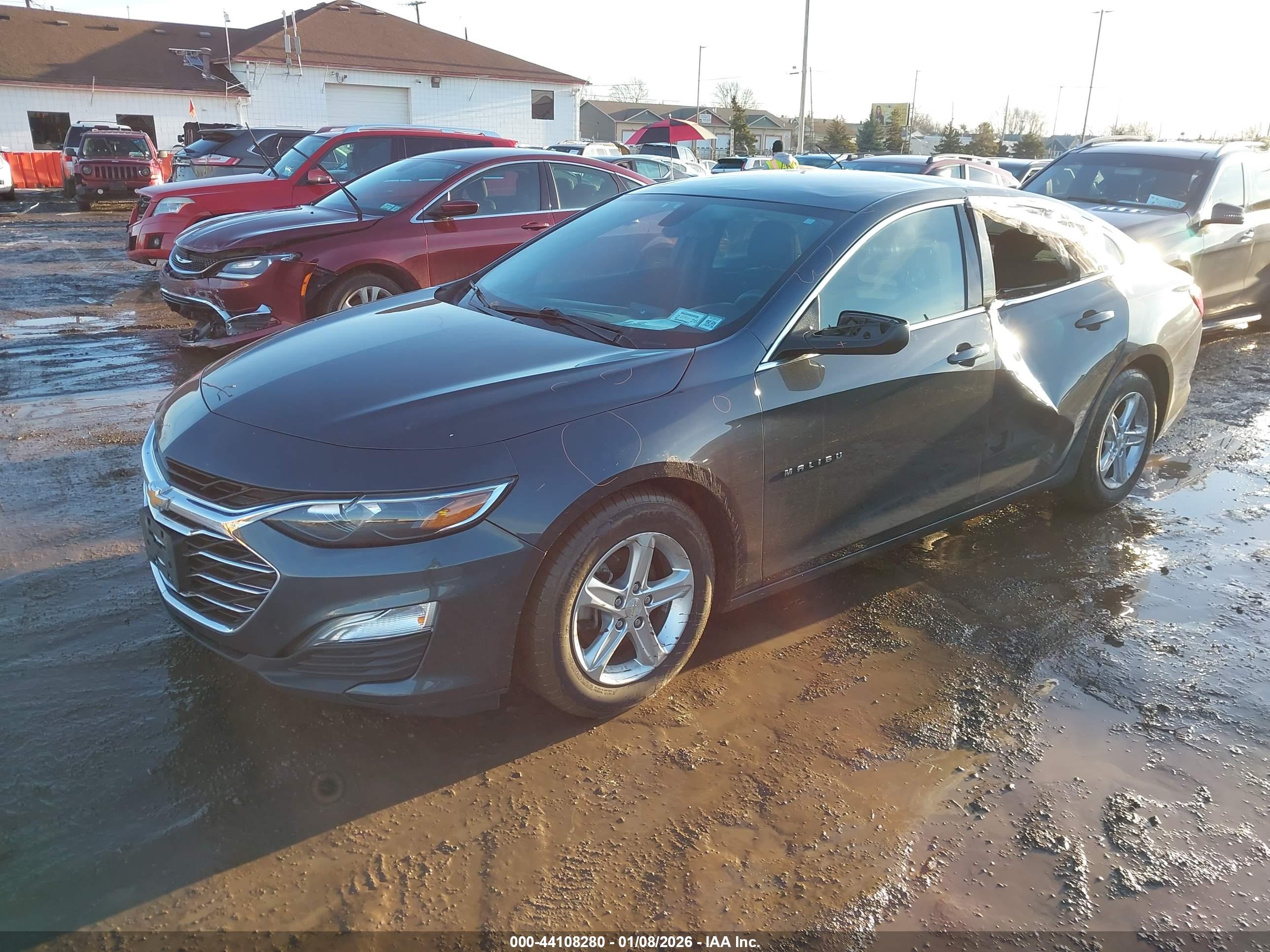 CHEVROLET MALIBU image 2