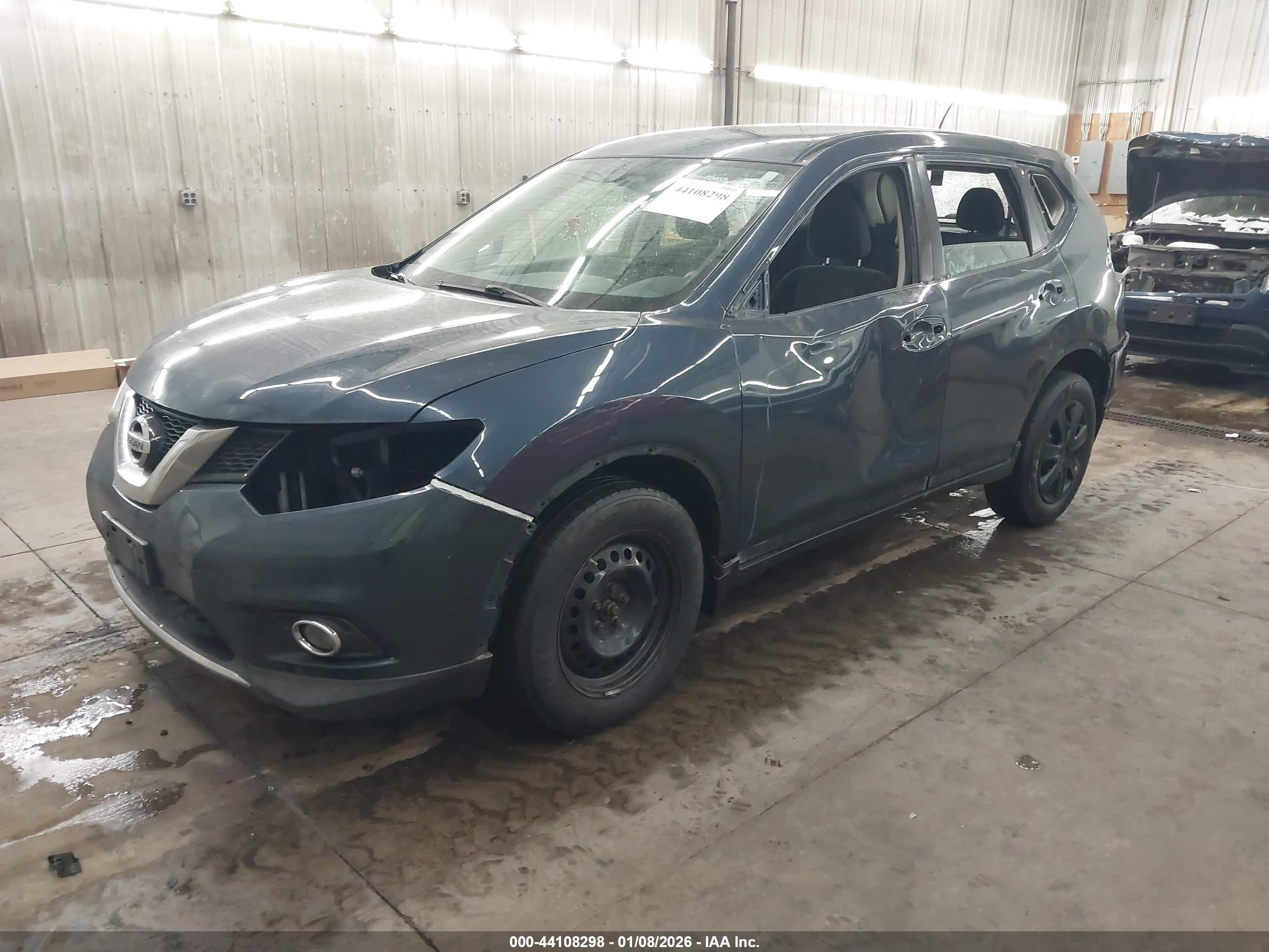 NISSAN ROGUE image 2