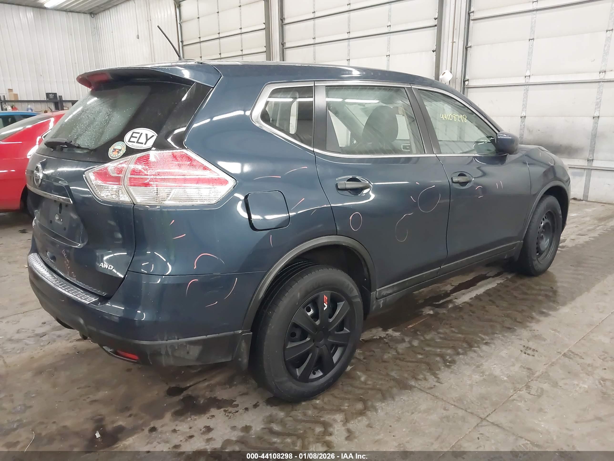 NISSAN ROGUE image 4
