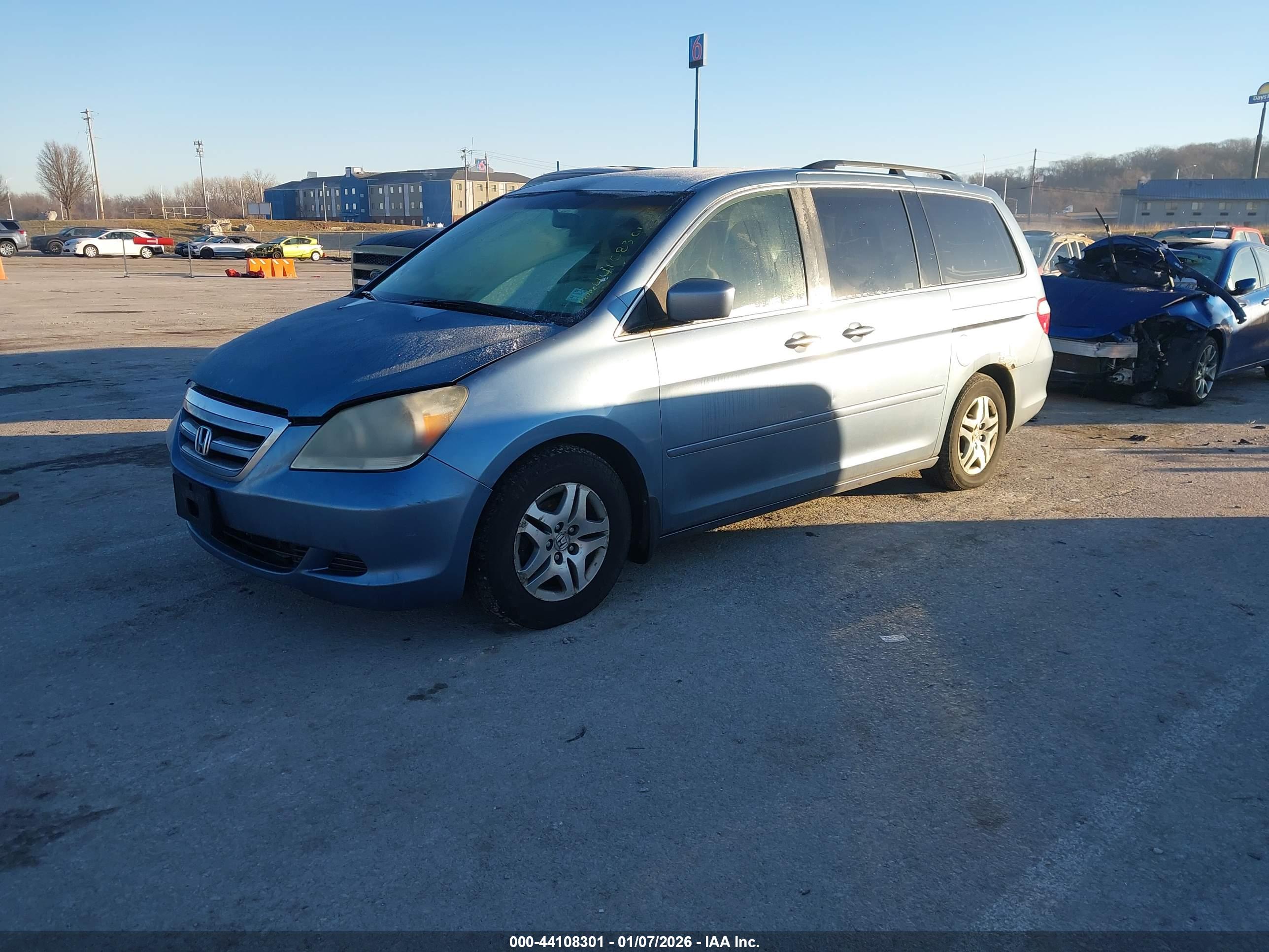 HONDA ODYSSEY image 2