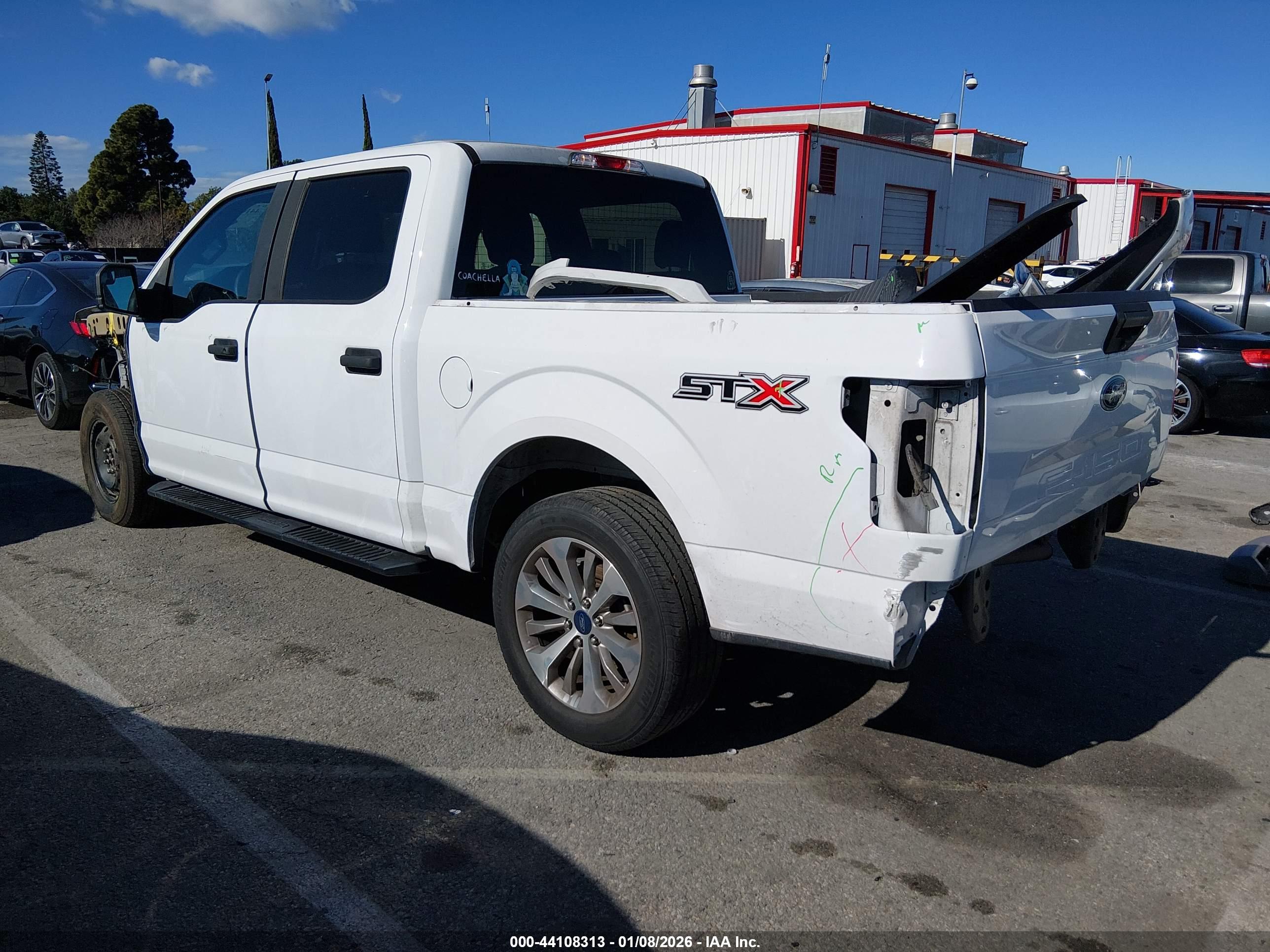FORD F-150 image 3