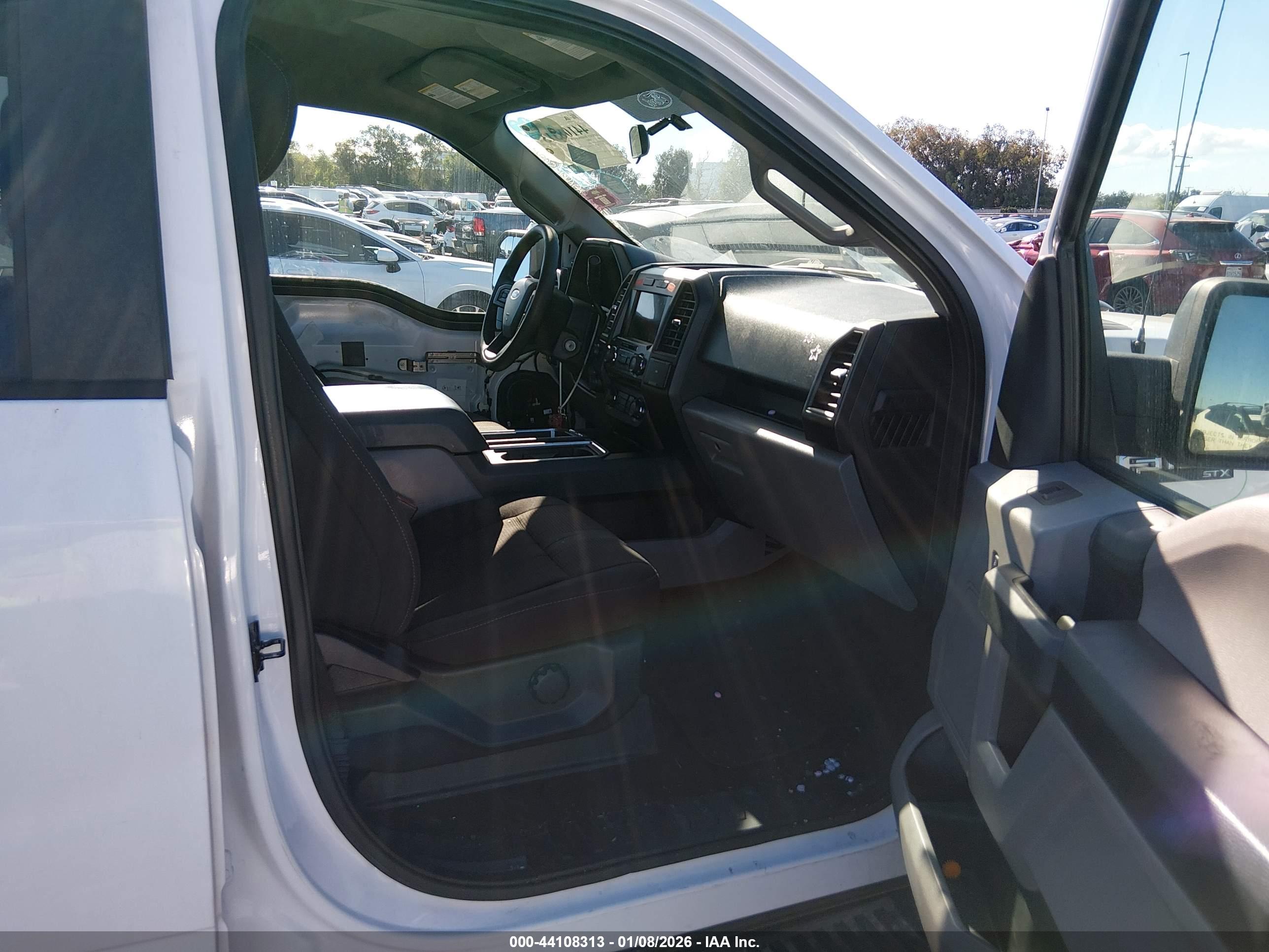 FORD F-150 image 5