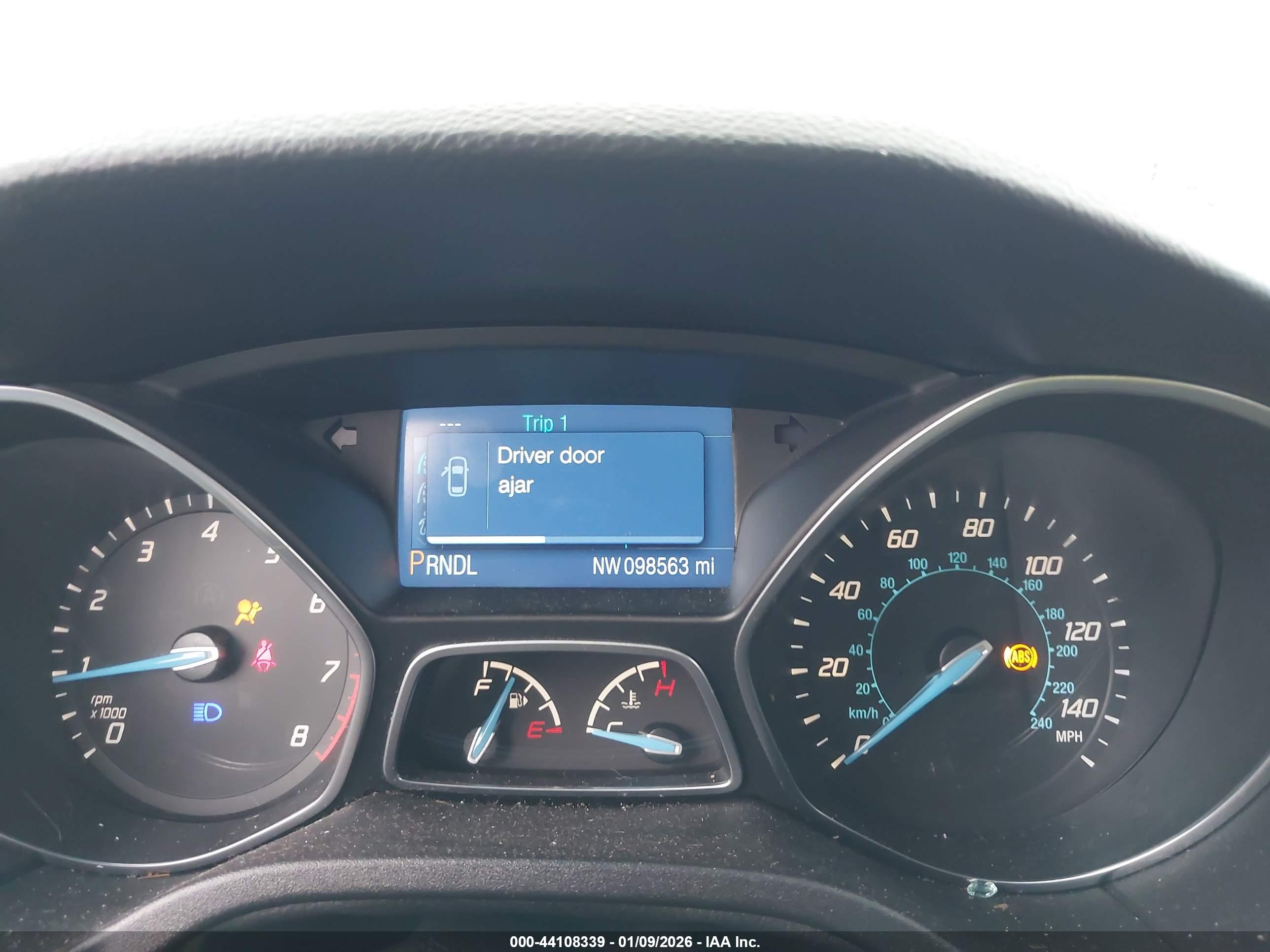 FORD FOCUS image 7