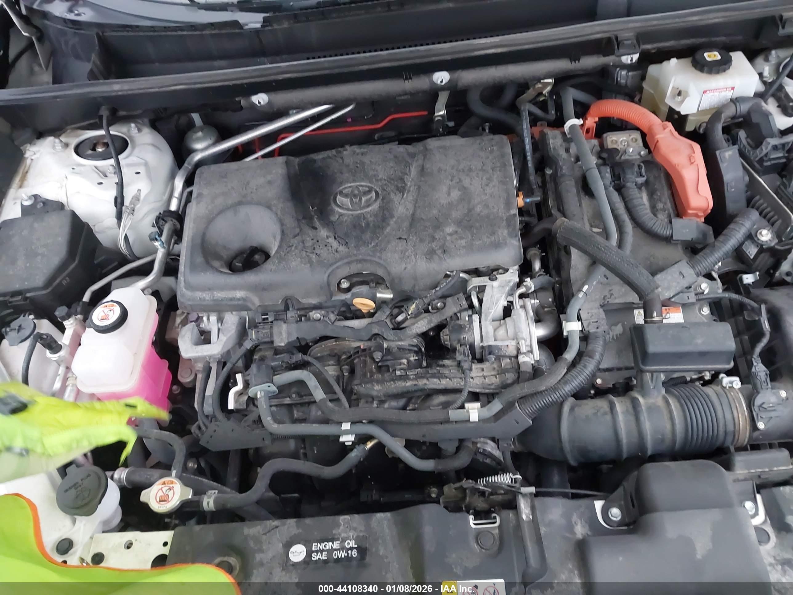 TOYOTA RAV4 image 10
