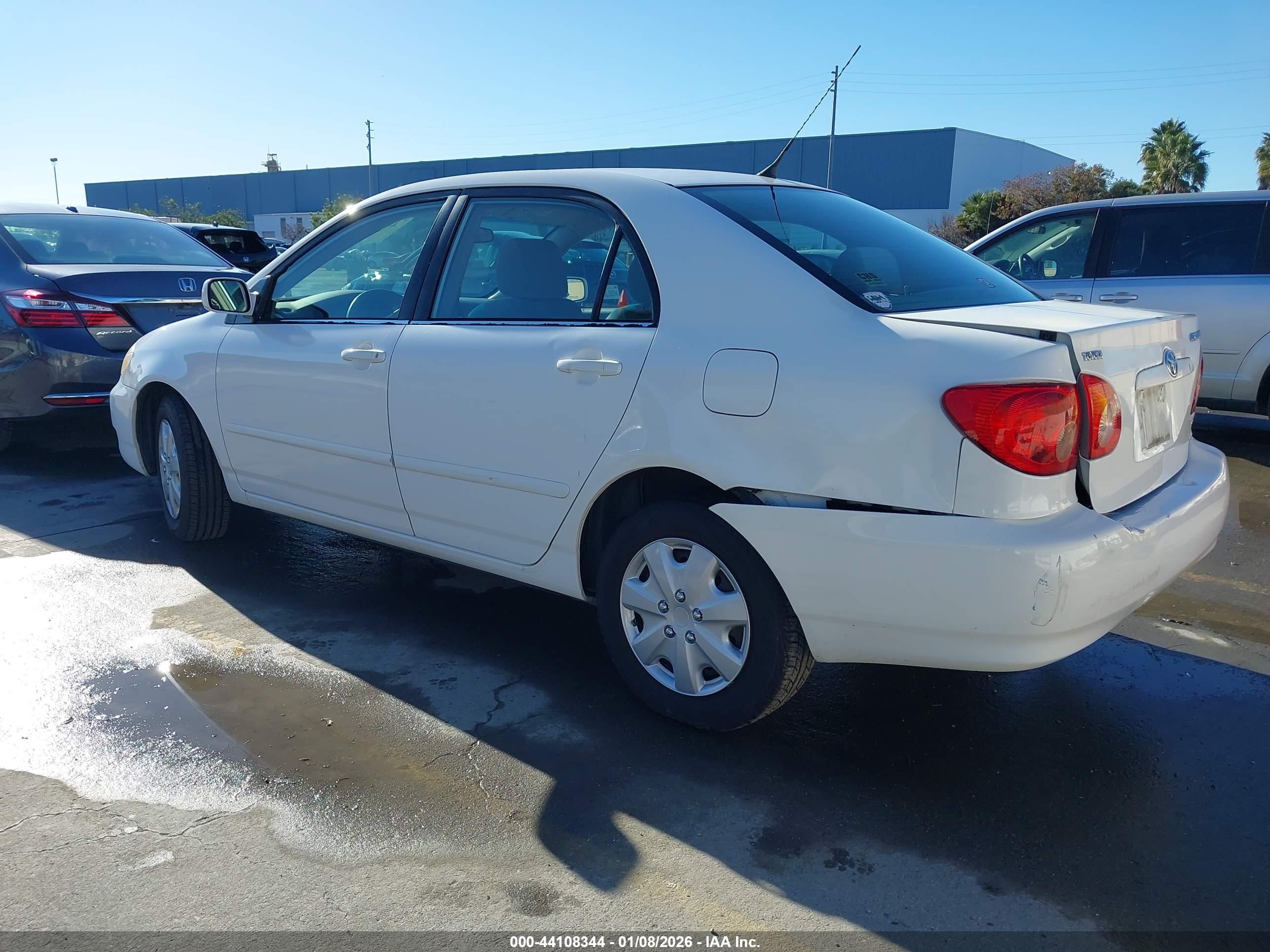 TOYOTA COROLLA image 3