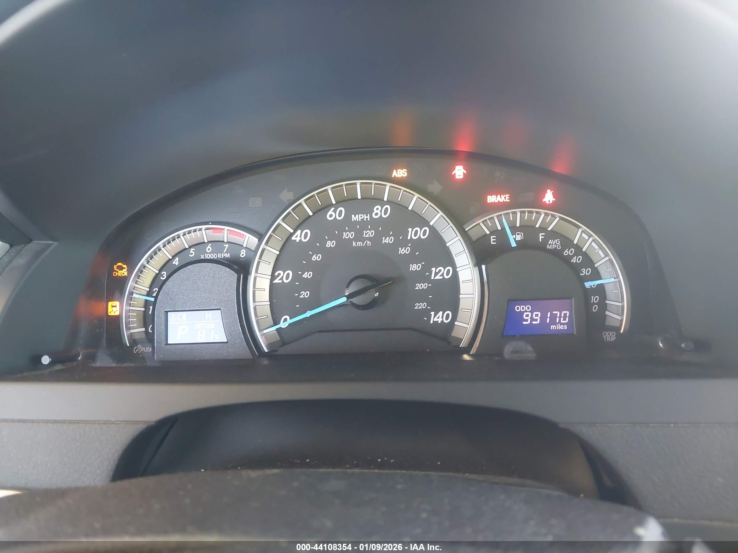 TOYOTA CAMRY image 7