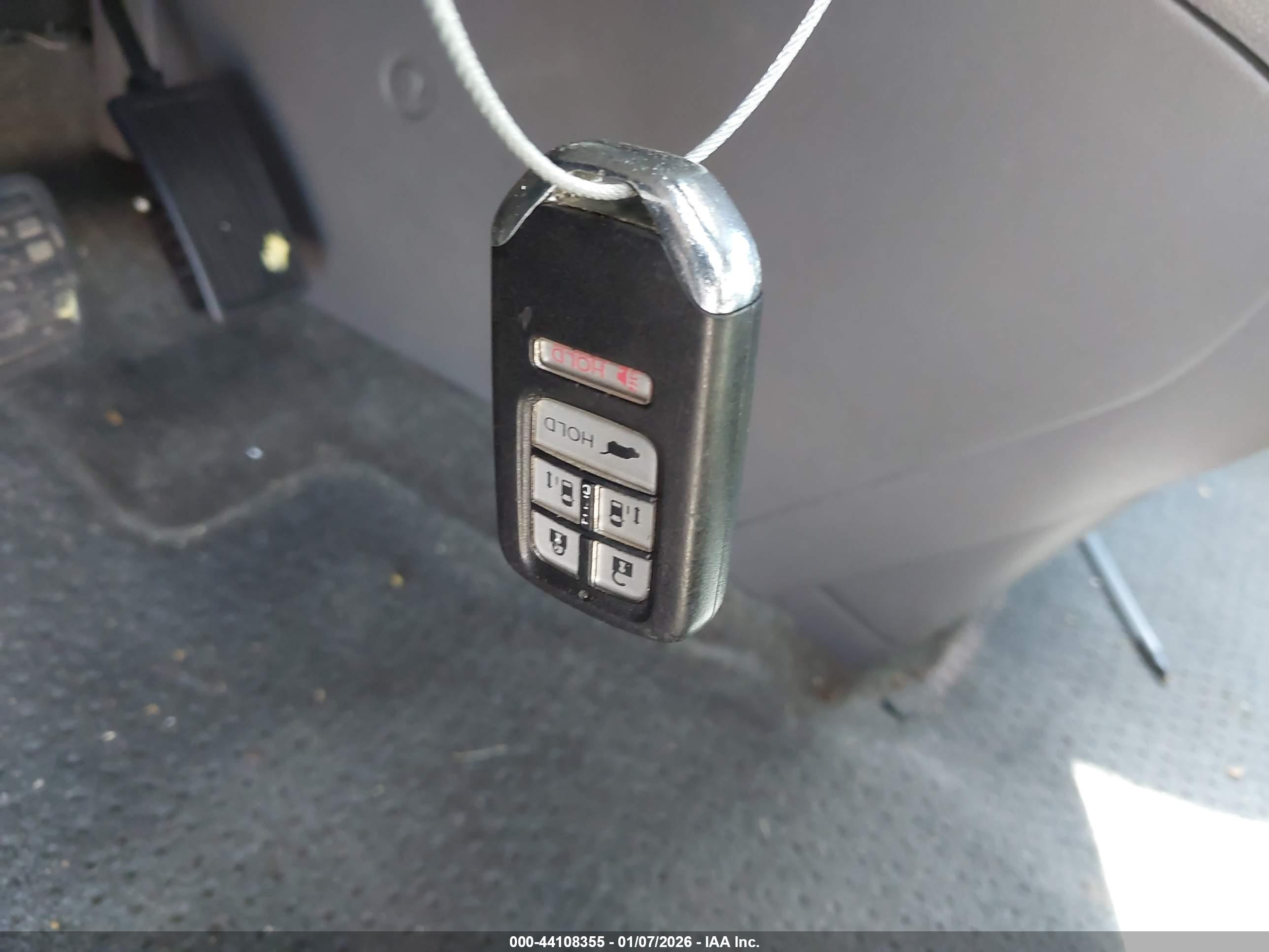 HONDA ODYSSEY image 11