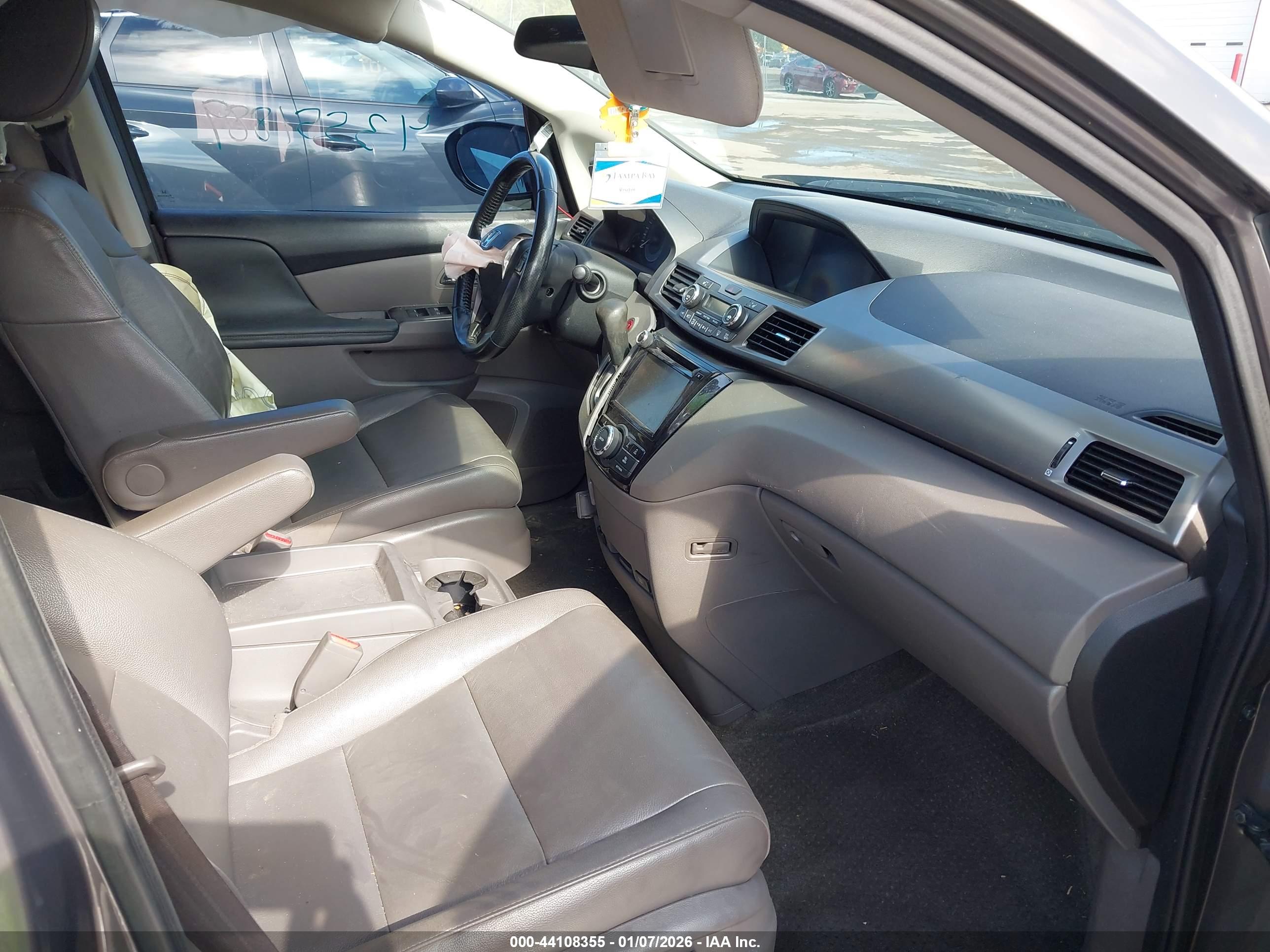 HONDA ODYSSEY image 5