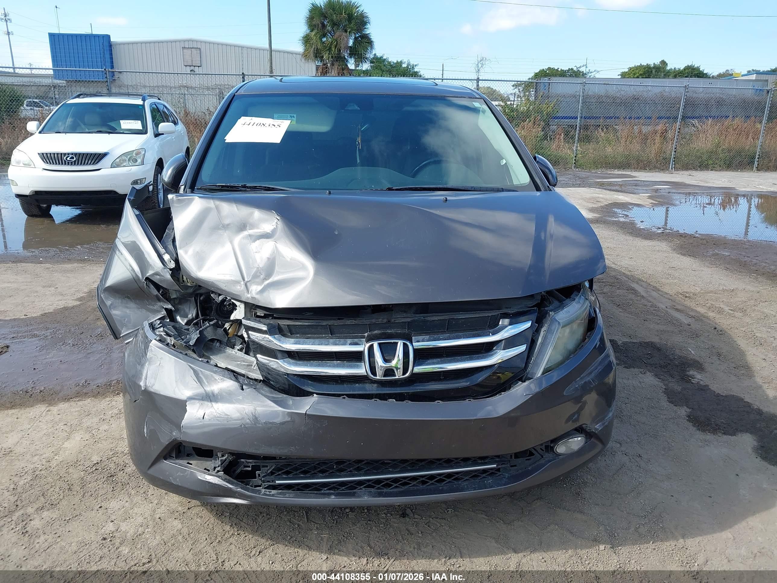 HONDA ODYSSEY image 6