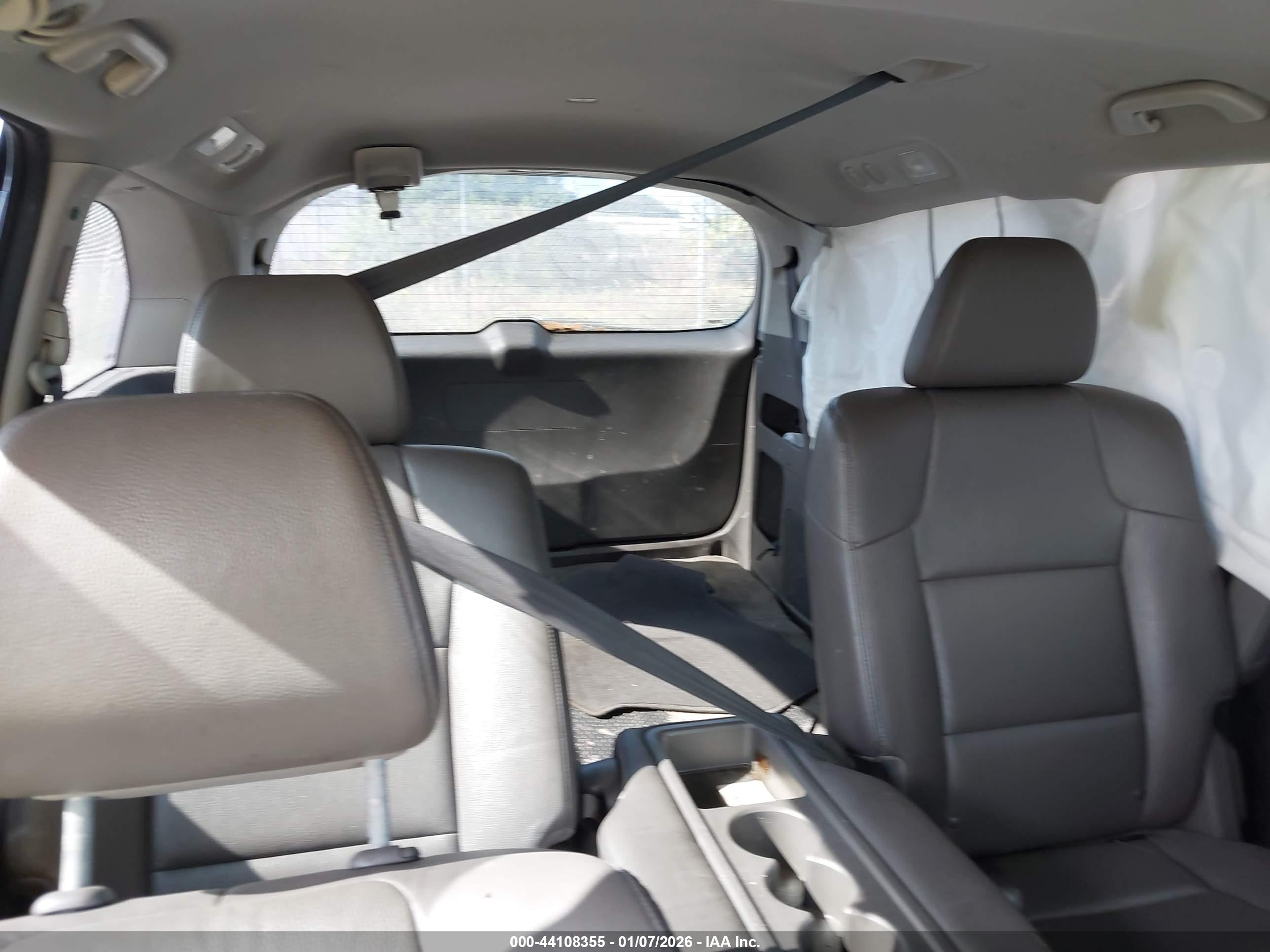 HONDA ODYSSEY image 8