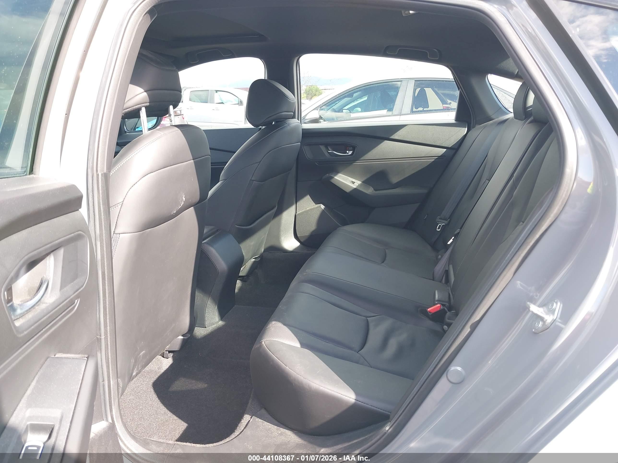 HONDA ACCORD image 8