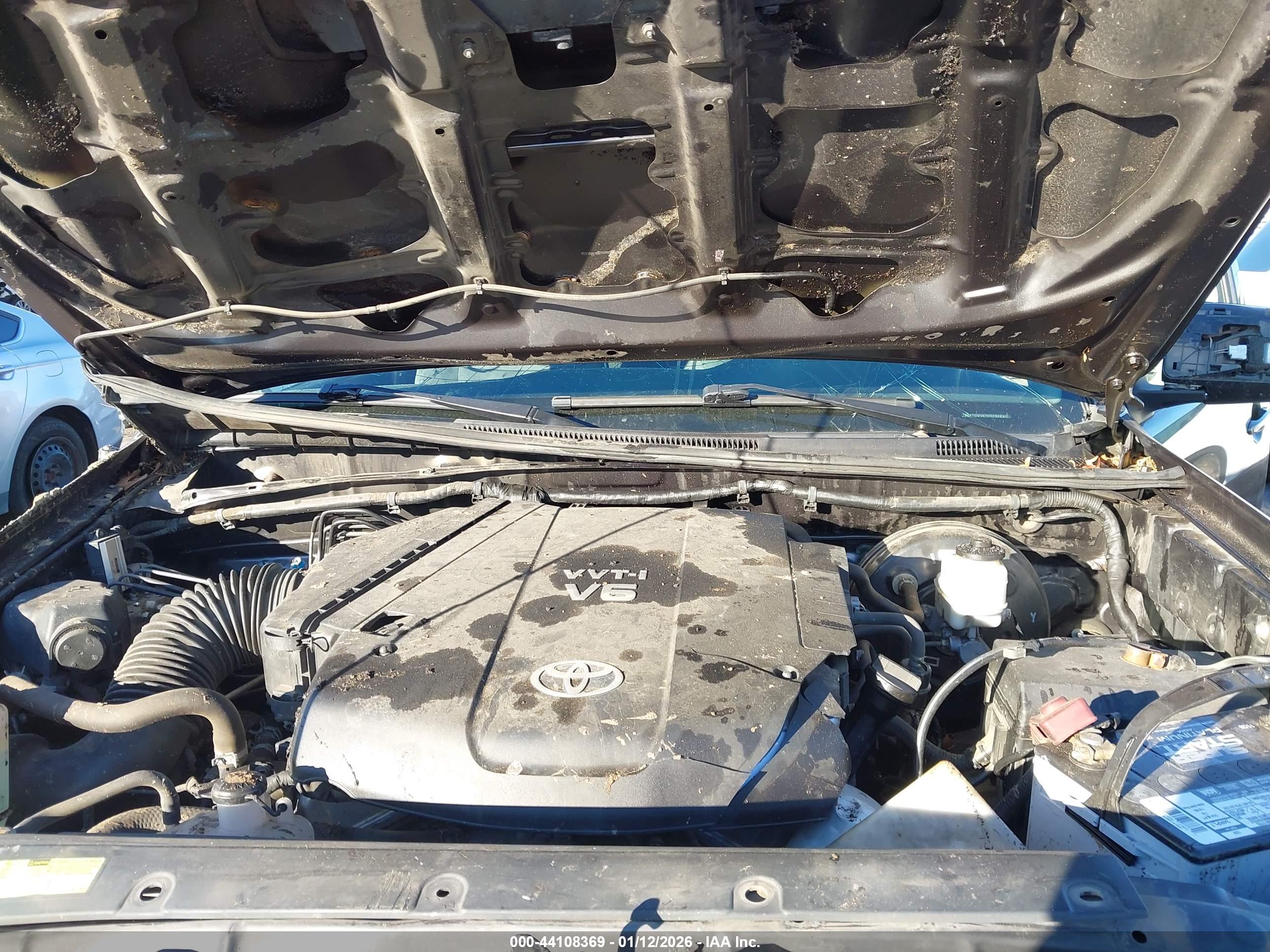 TOYOTA TACOMA image 10