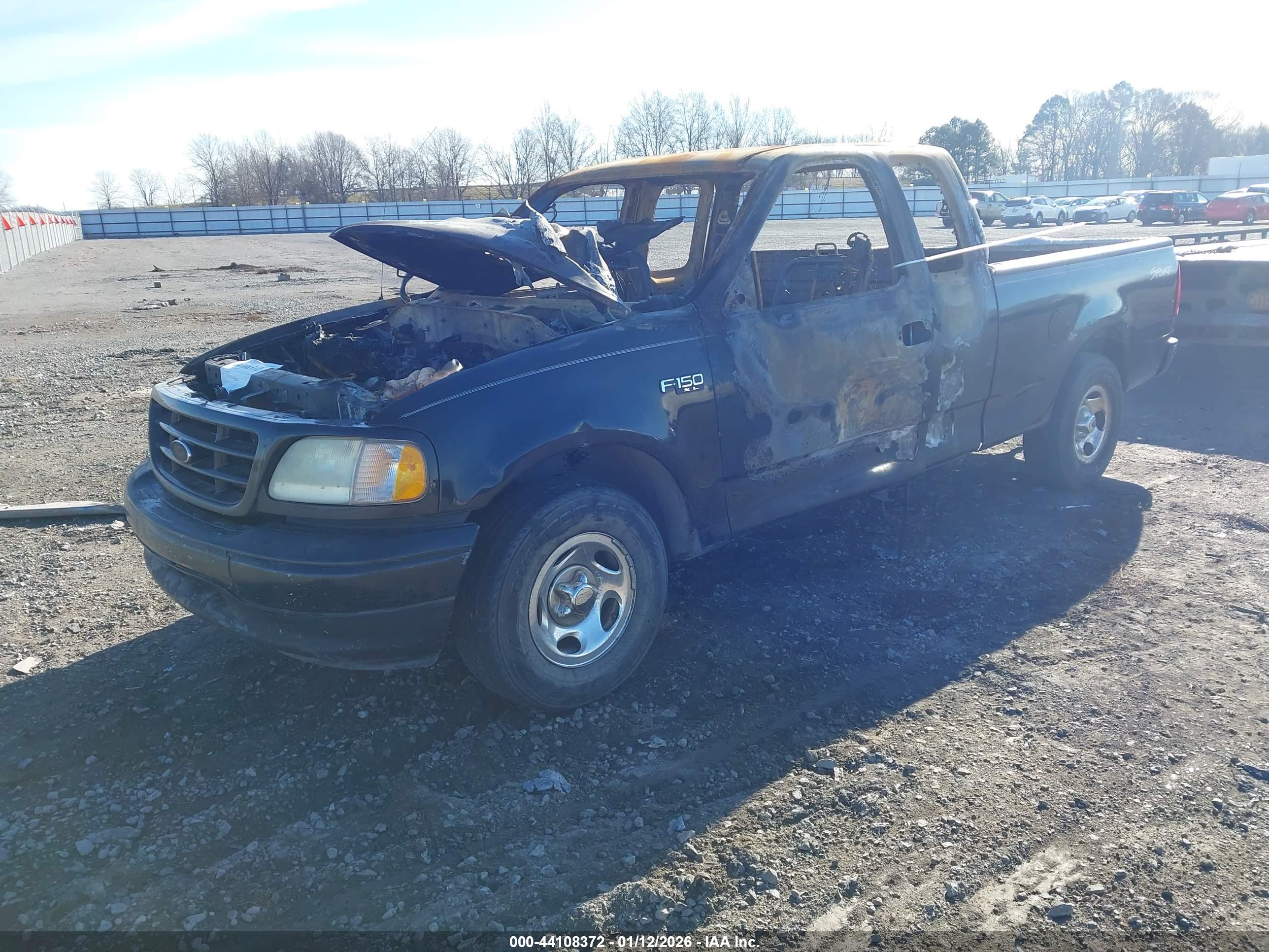 FORD F-150 image 2