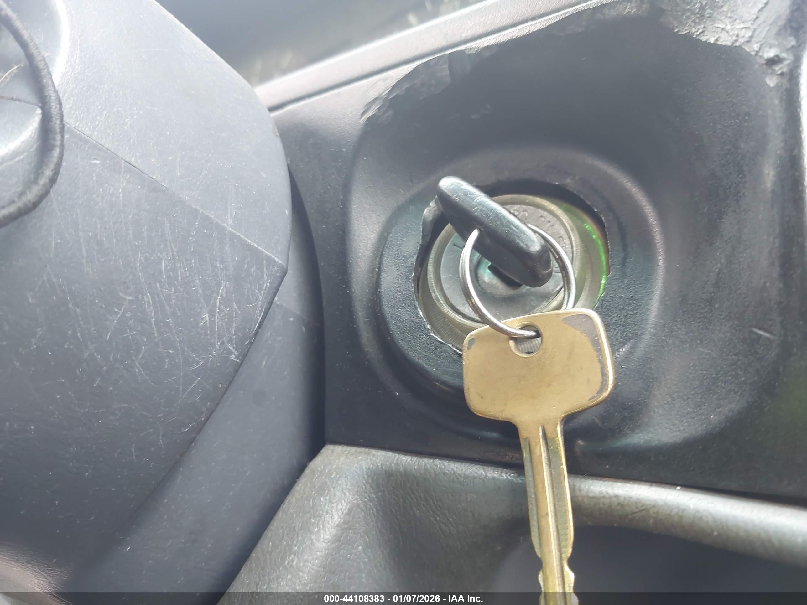 TOYOTA TACOMA image 11
