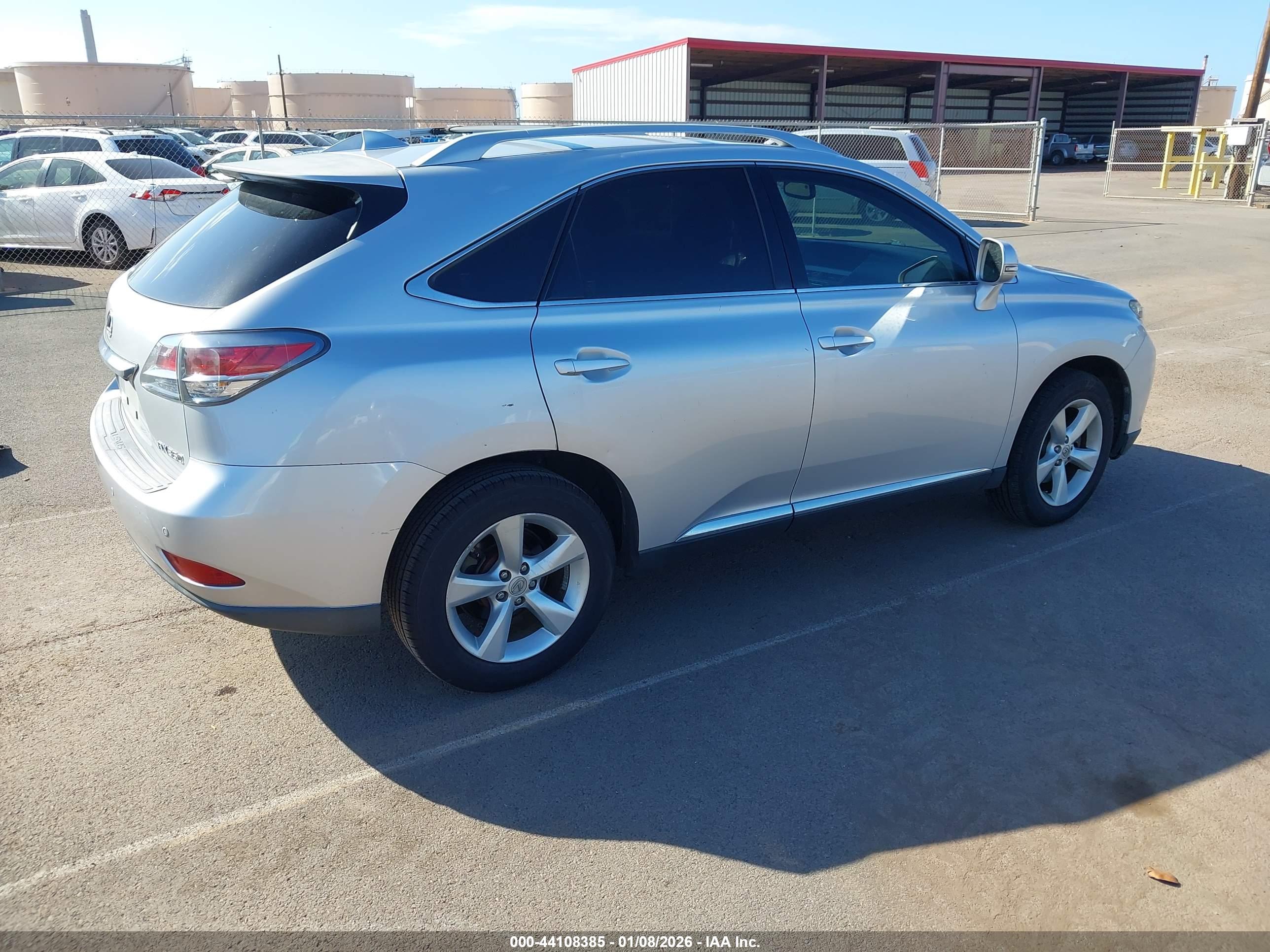 LEXUS RX image 4