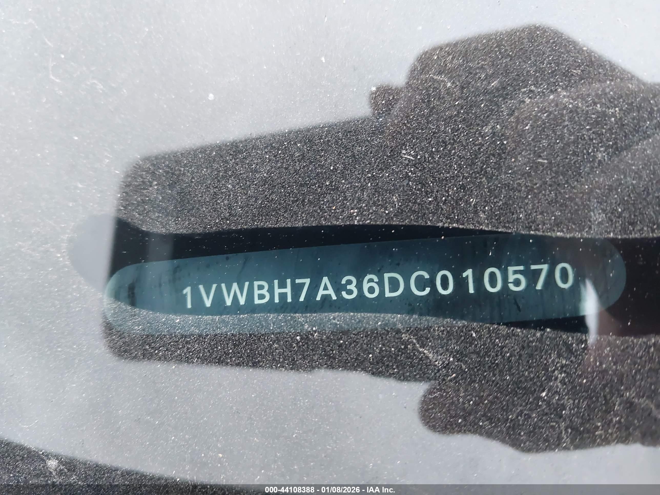 VOLKSWAGEN PASSAT image 9