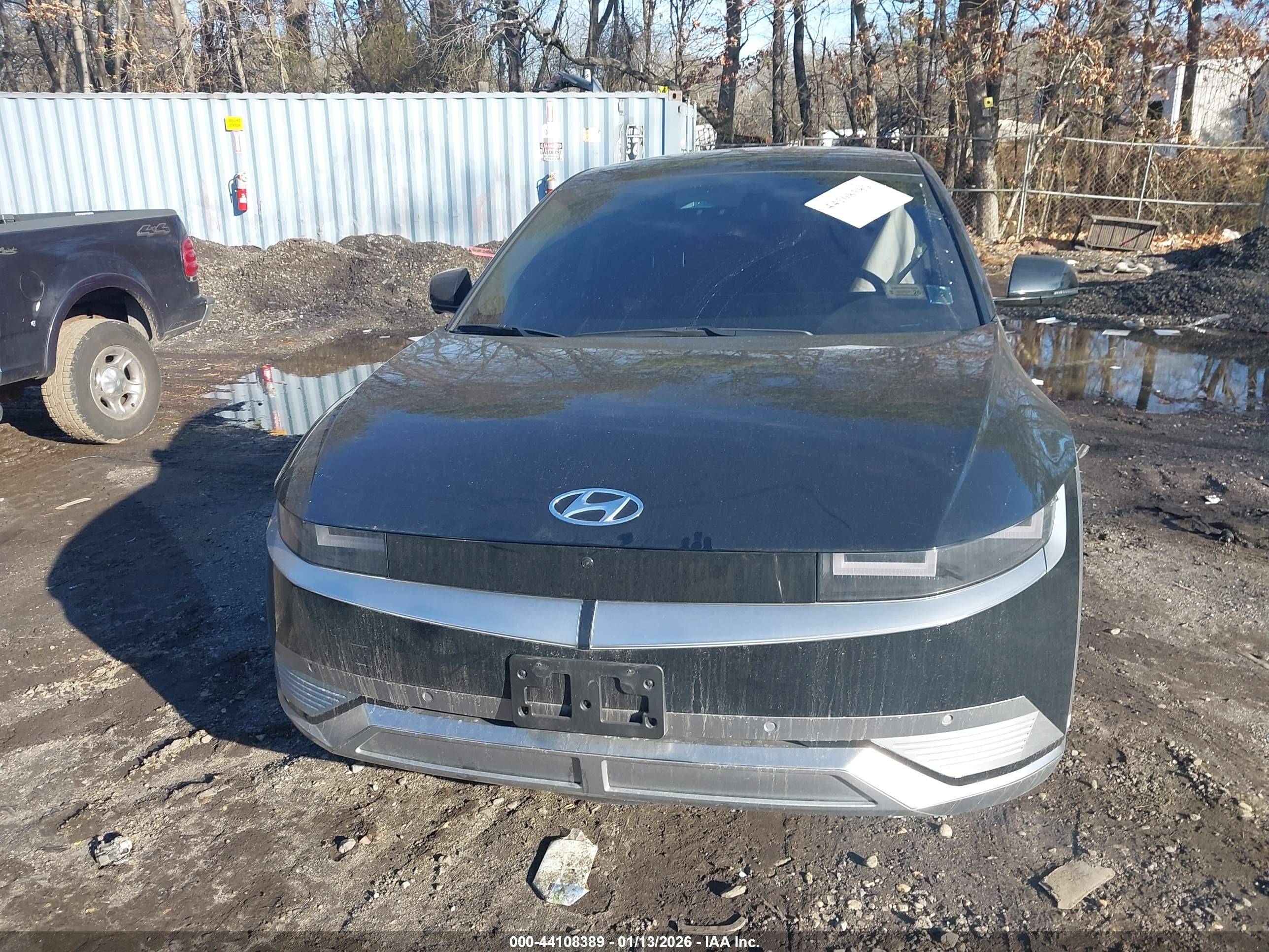 HYUNDAI IONIQ image 6