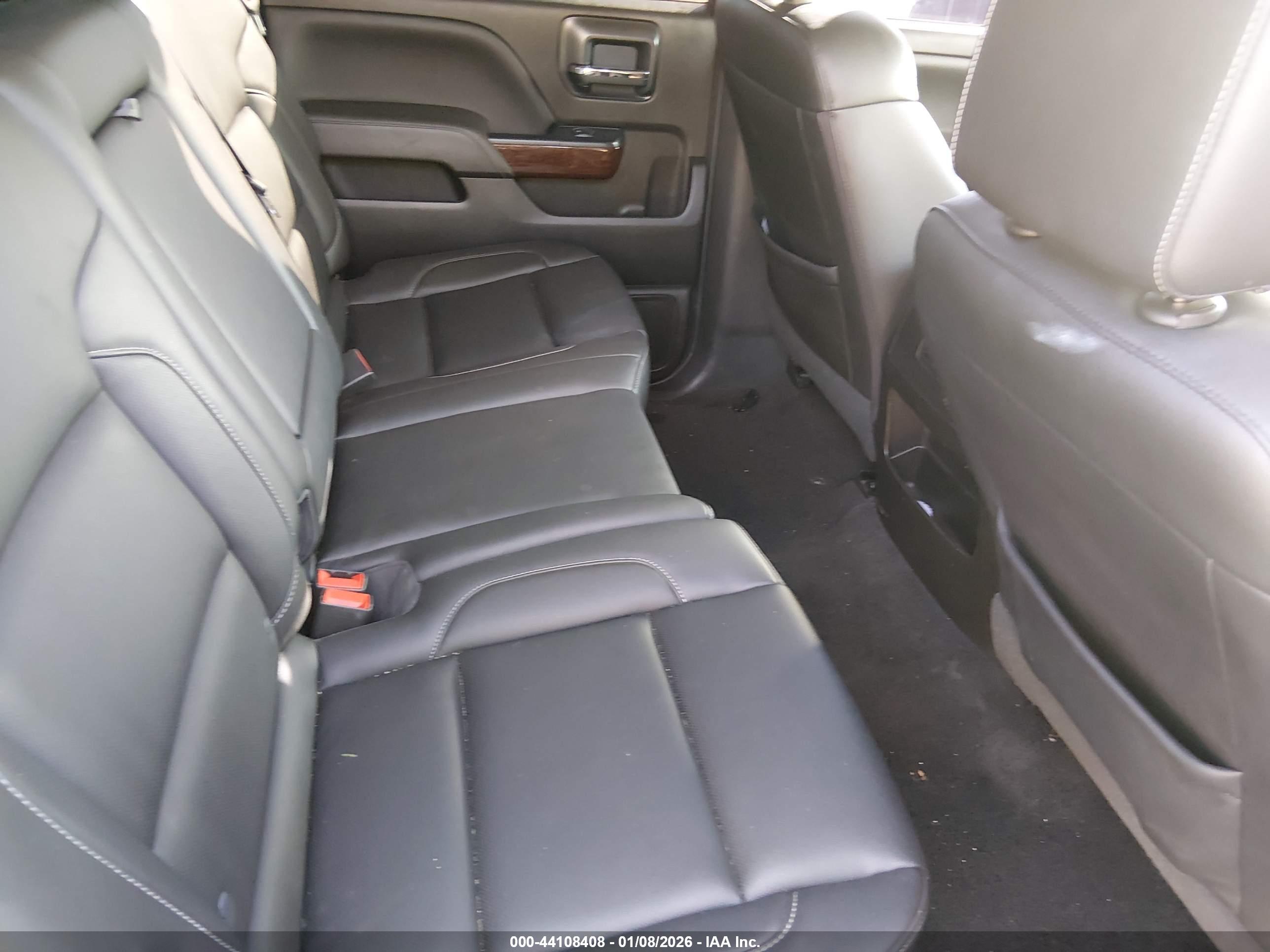 GMC SIERRA image 8
