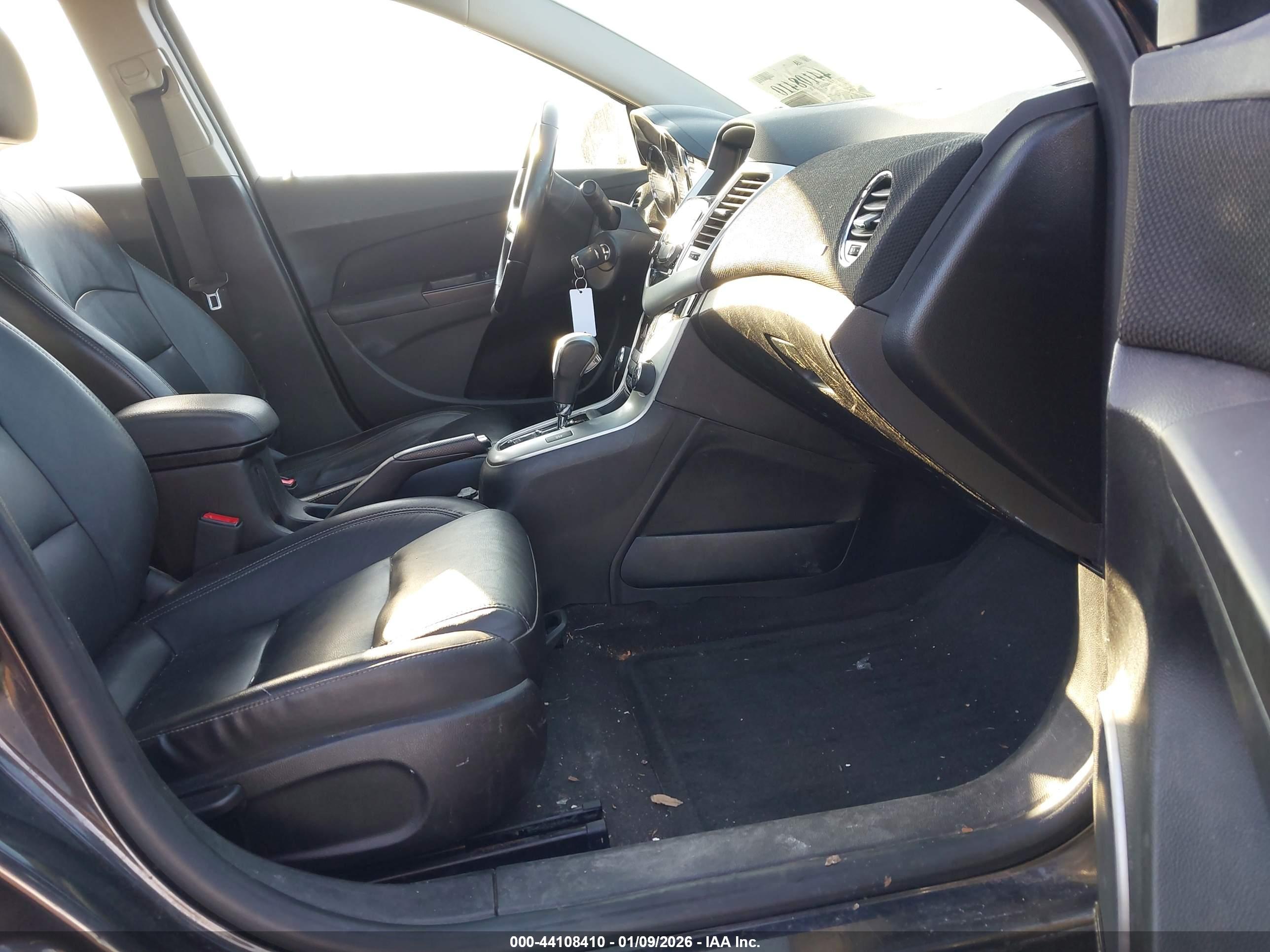 CHEVROLET CRUZE image 5