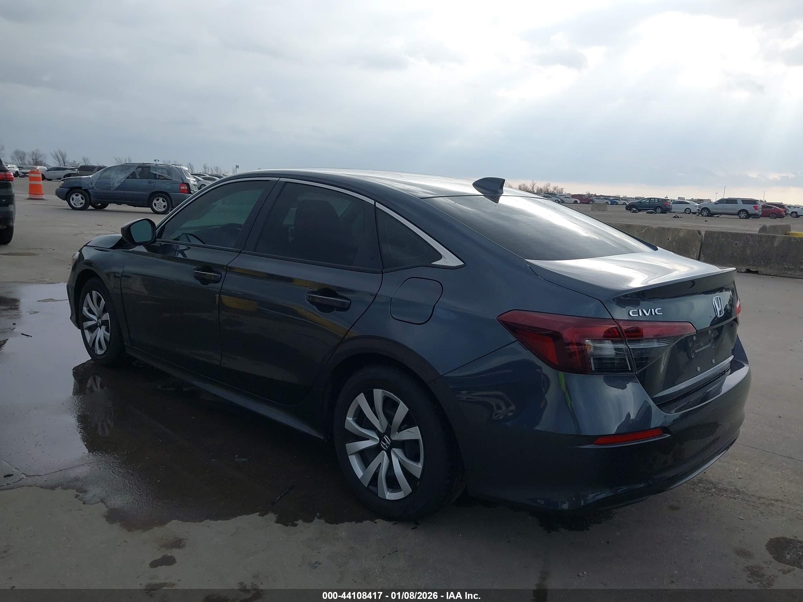 HONDA CIVIC image 3