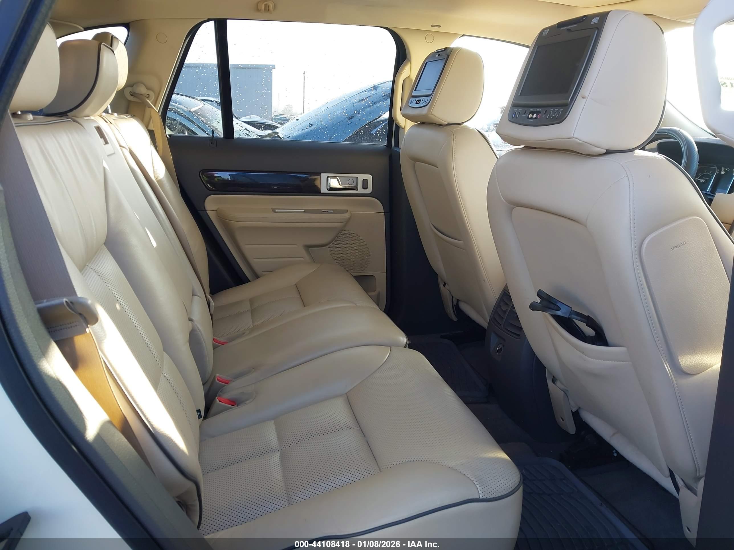 LINCOLN MKX image 8