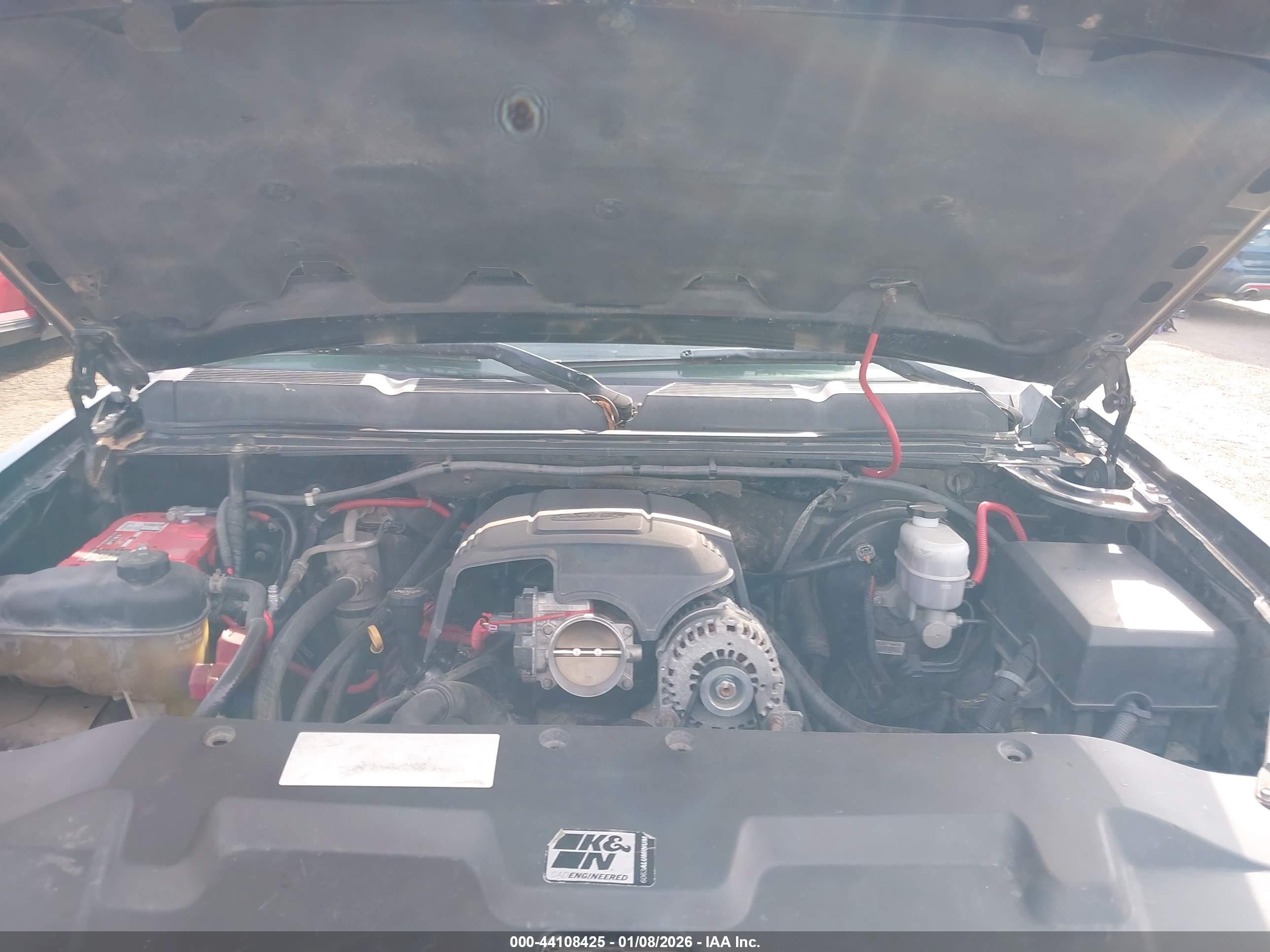 CHEVROLET SILVERADO image 10