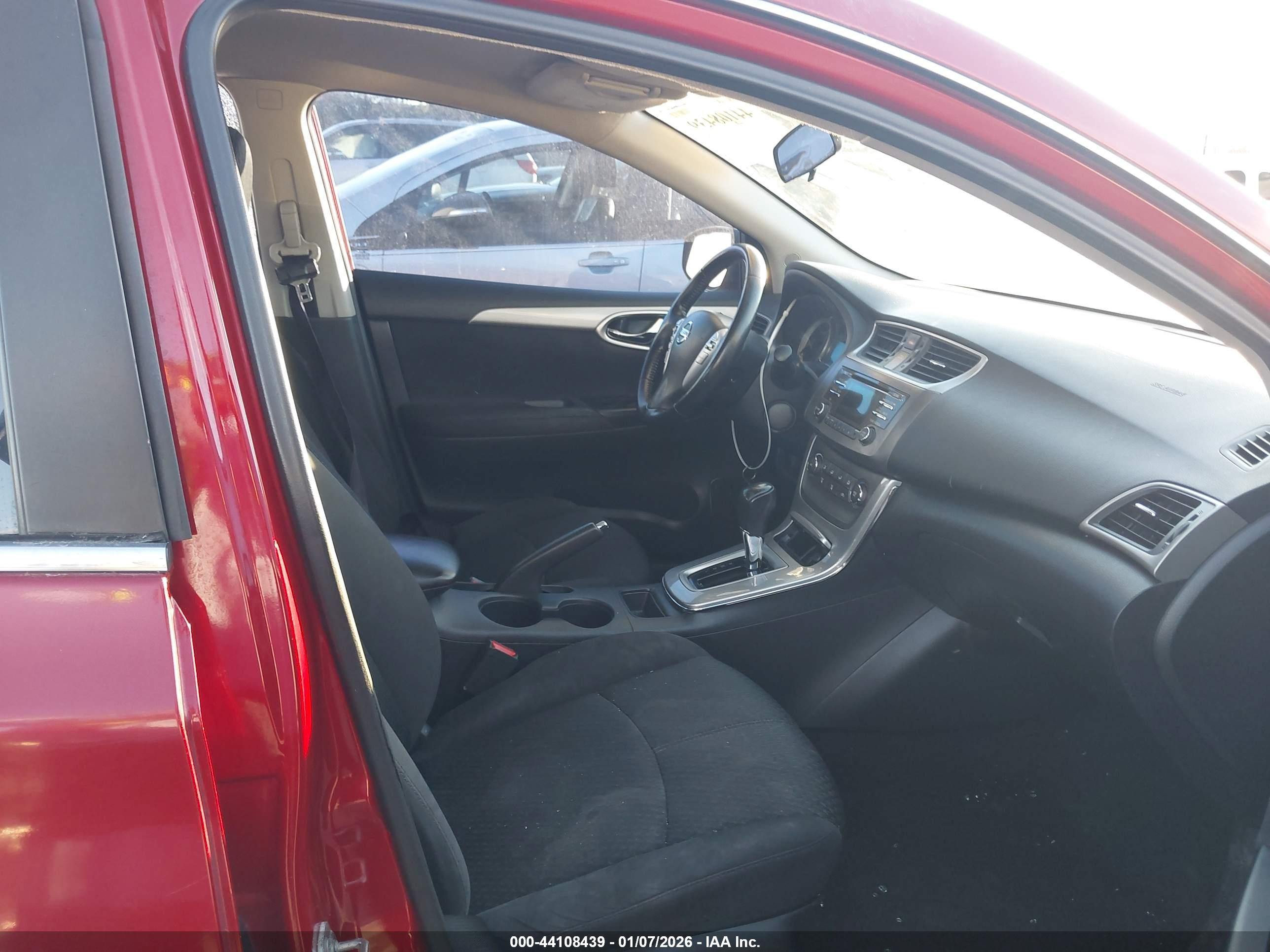 NISSAN SENTRA image 5