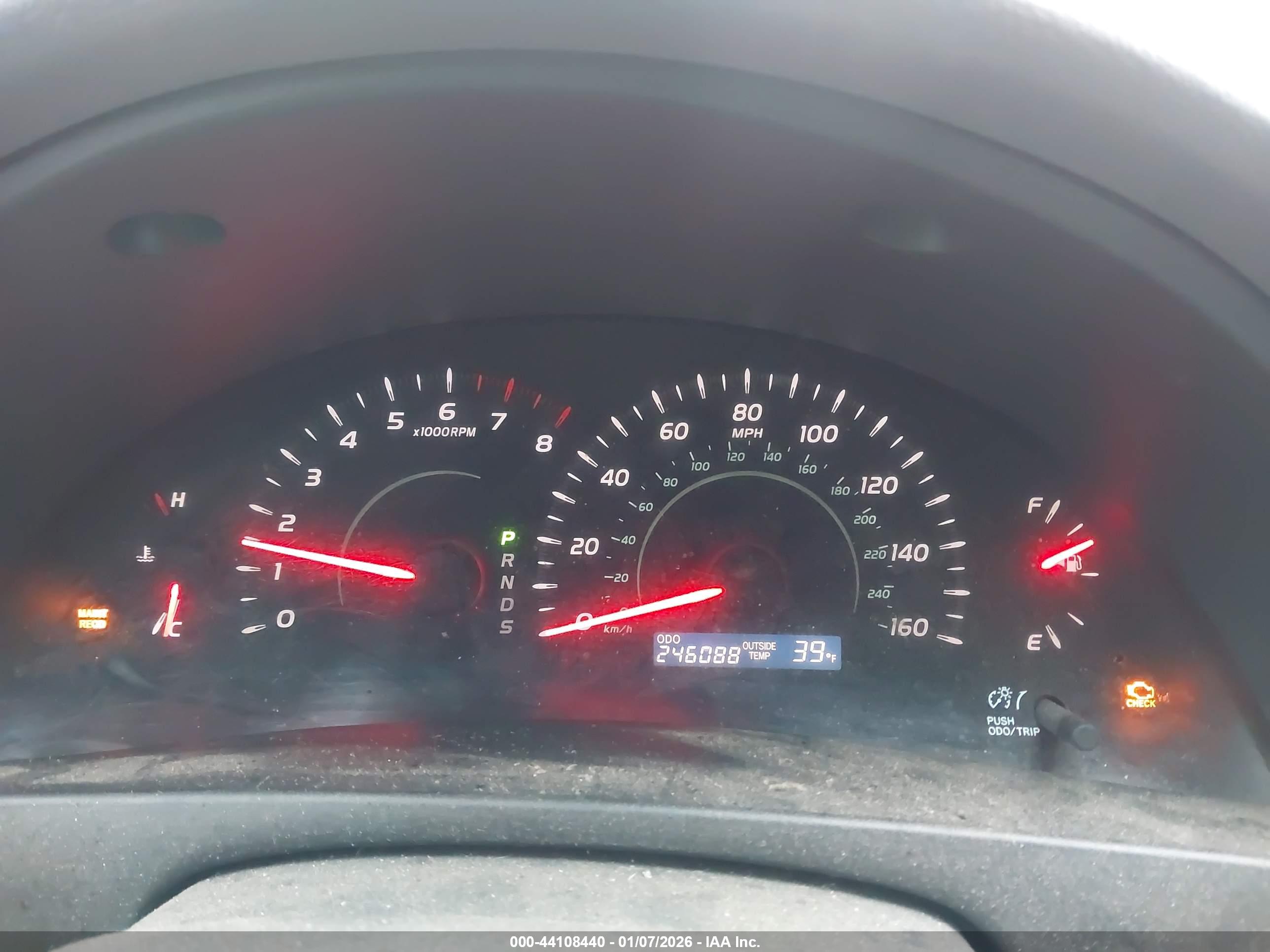 TOYOTA CAMRY image 7