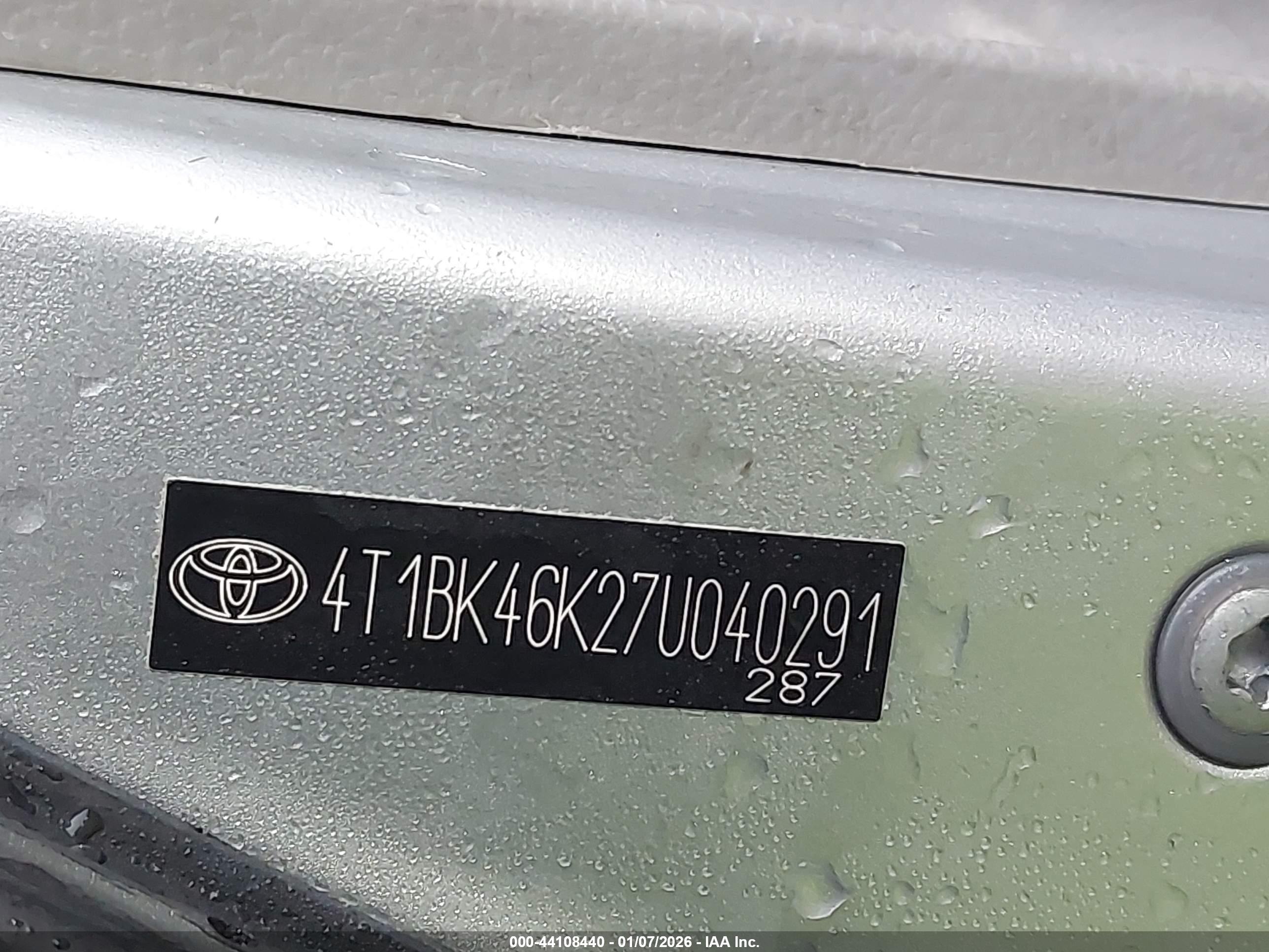 TOYOTA CAMRY image 9