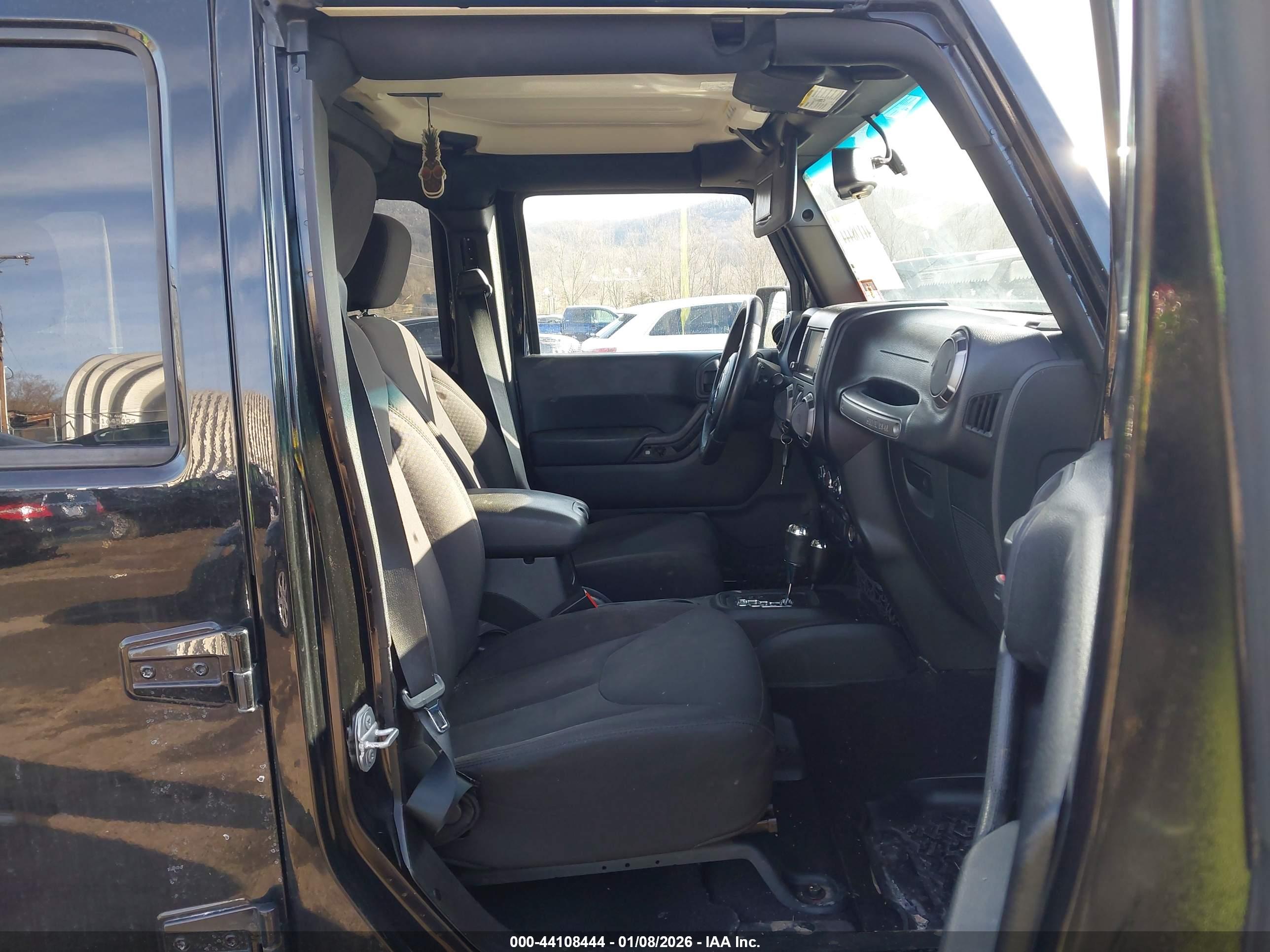 JEEP WRANGLER image 5
