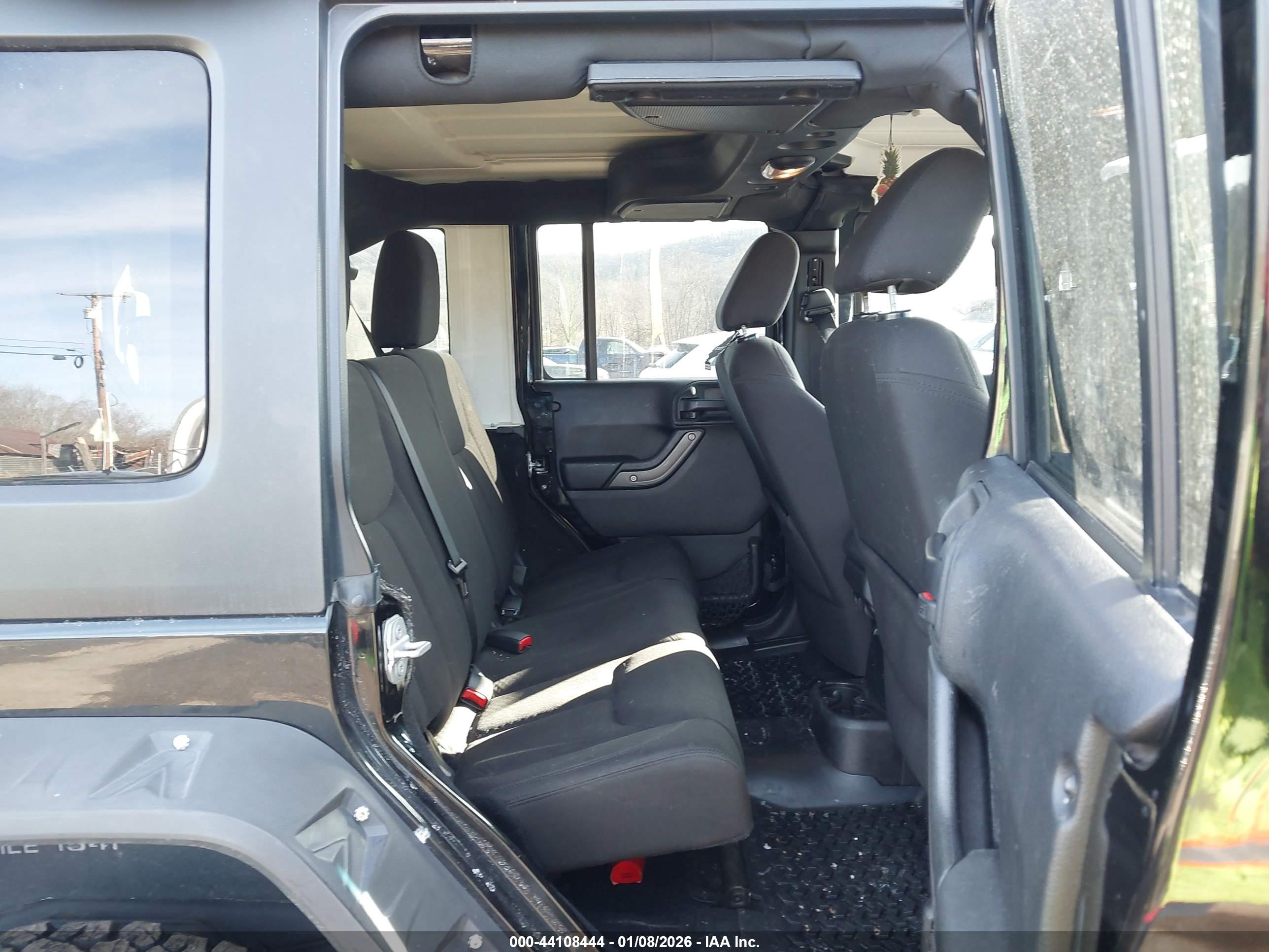 JEEP WRANGLER image 8