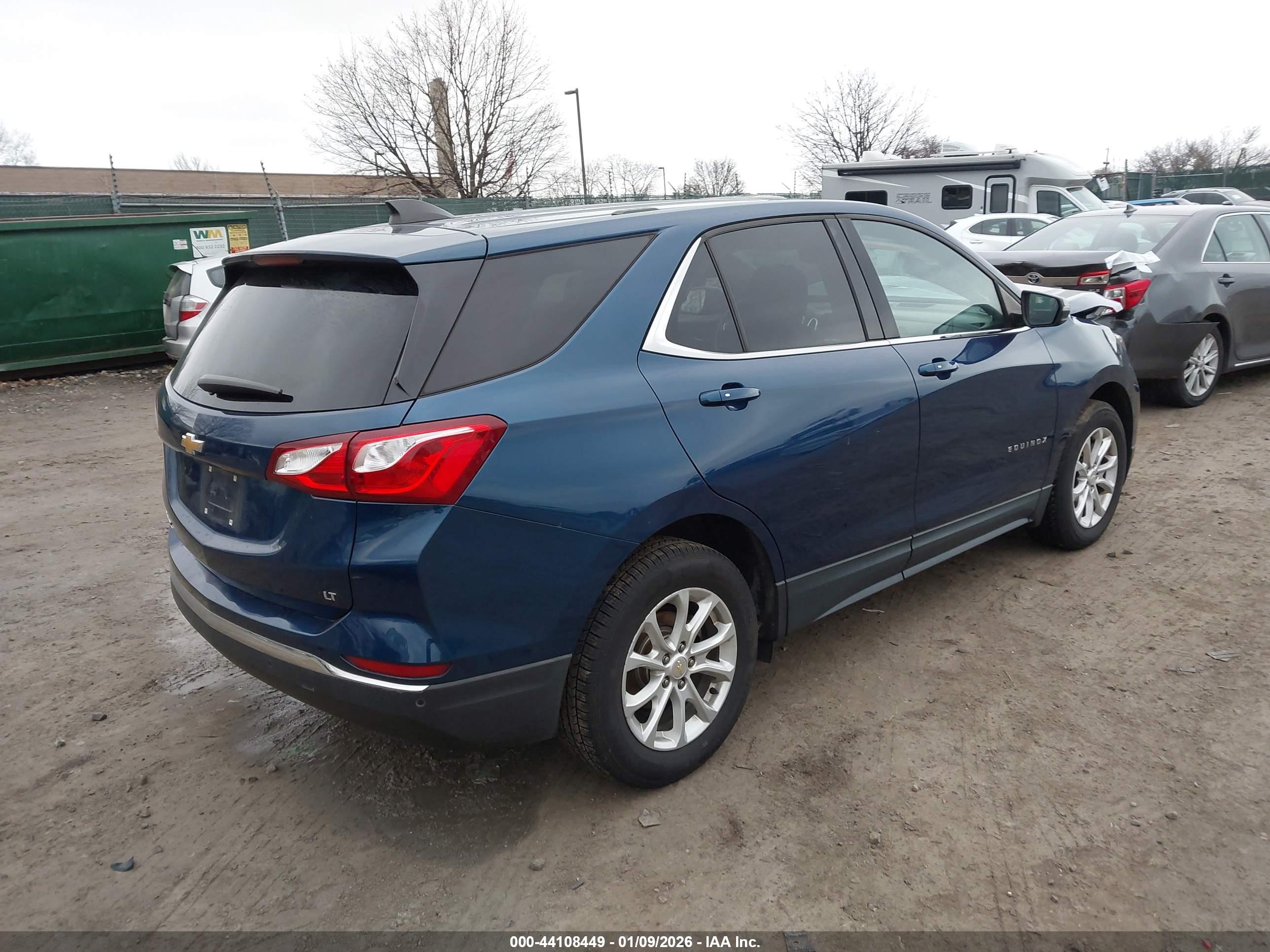 CHEVROLET EQUINOX image 4