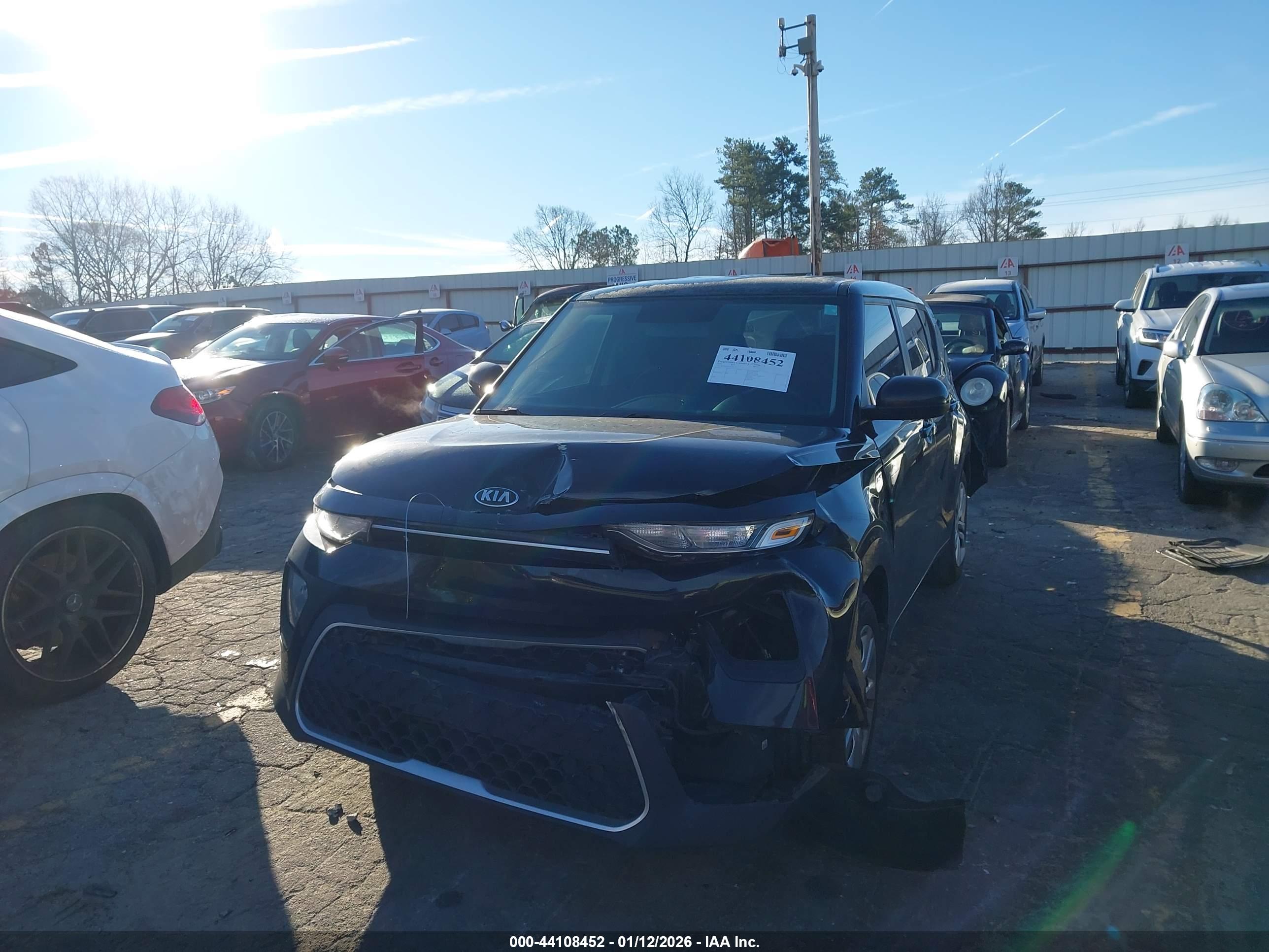 KIA SOUL image 2