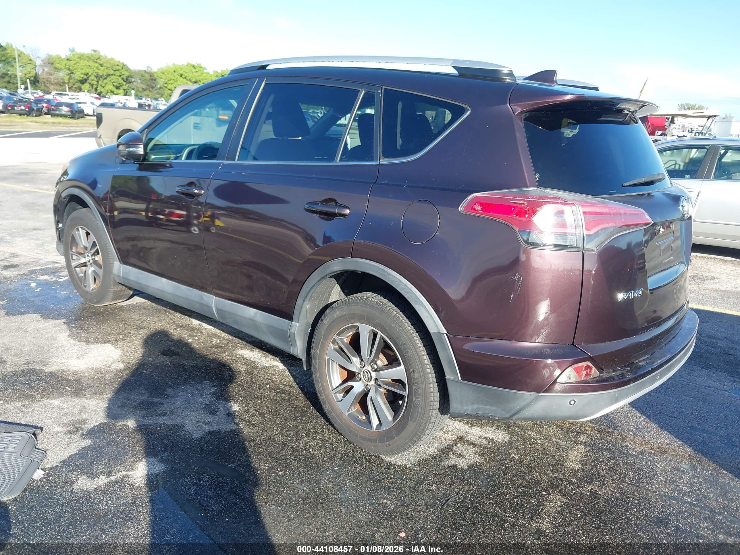TOYOTA RAV4 image 3