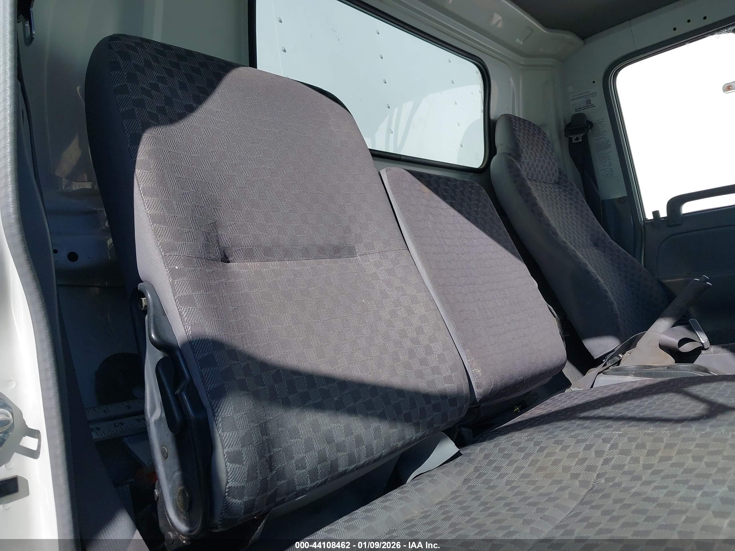 ISUZU W3S042 image 7