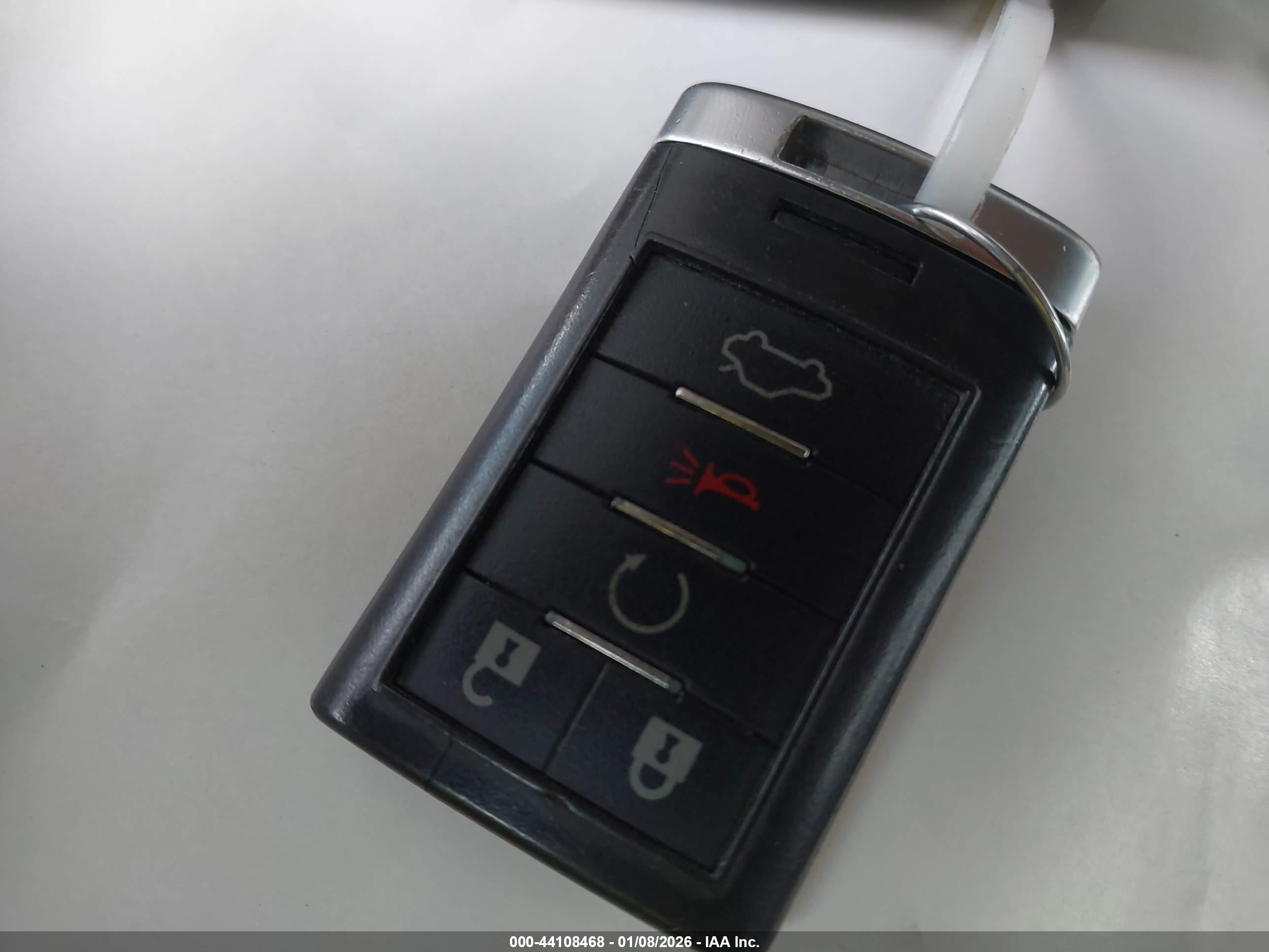 CADILLAC STS image 11