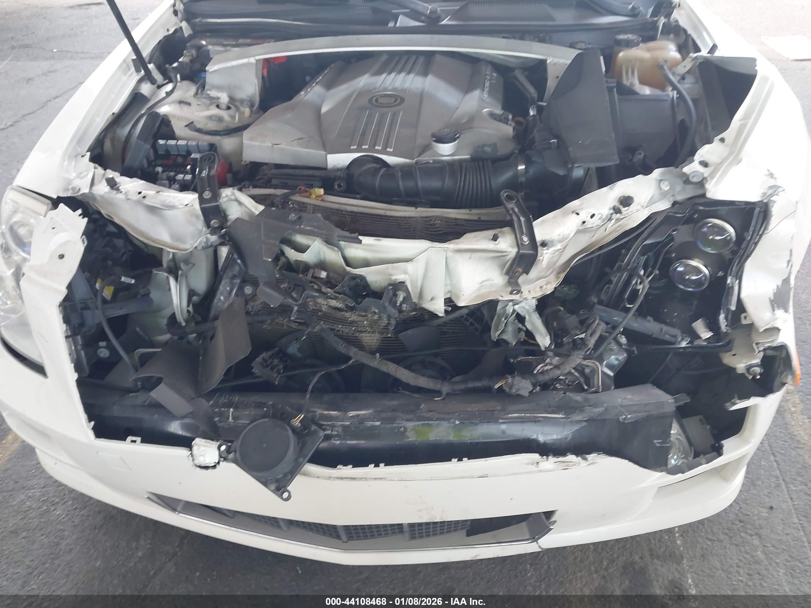 CADILLAC STS image 6