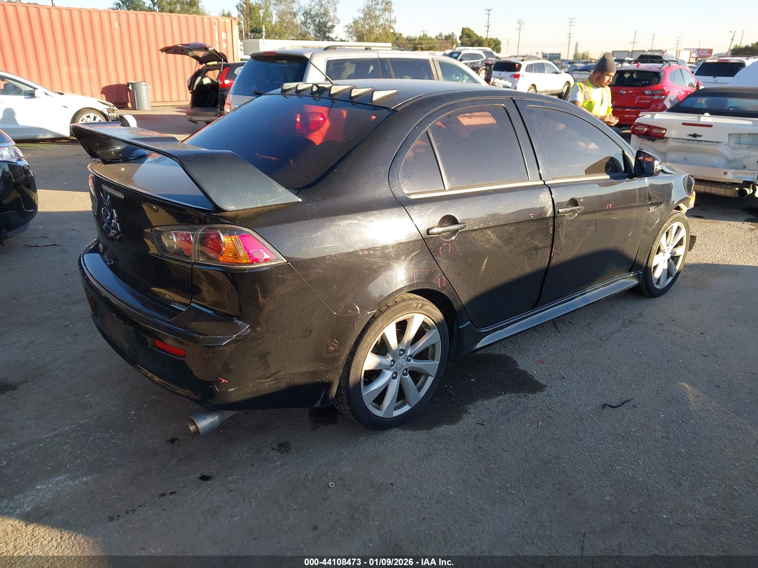 MITSUBISHI LANCER image 4