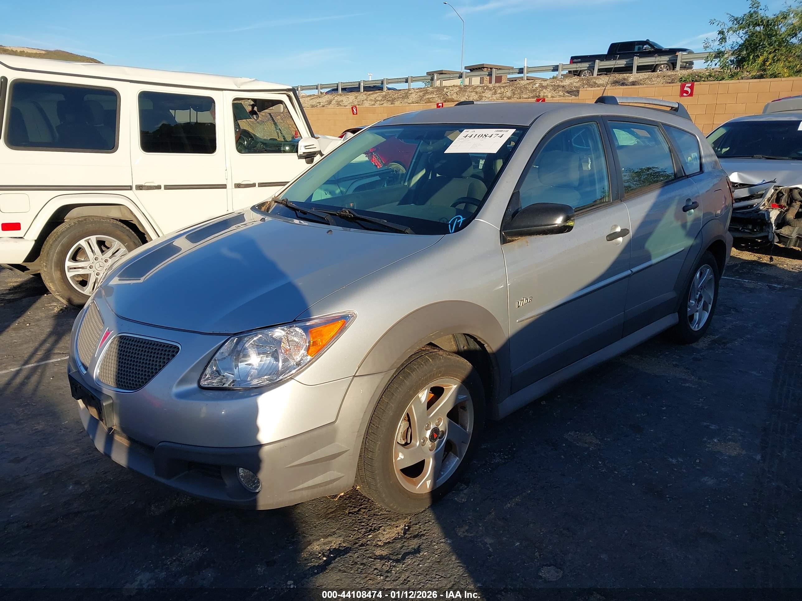 PONTIAC VIBE image 2