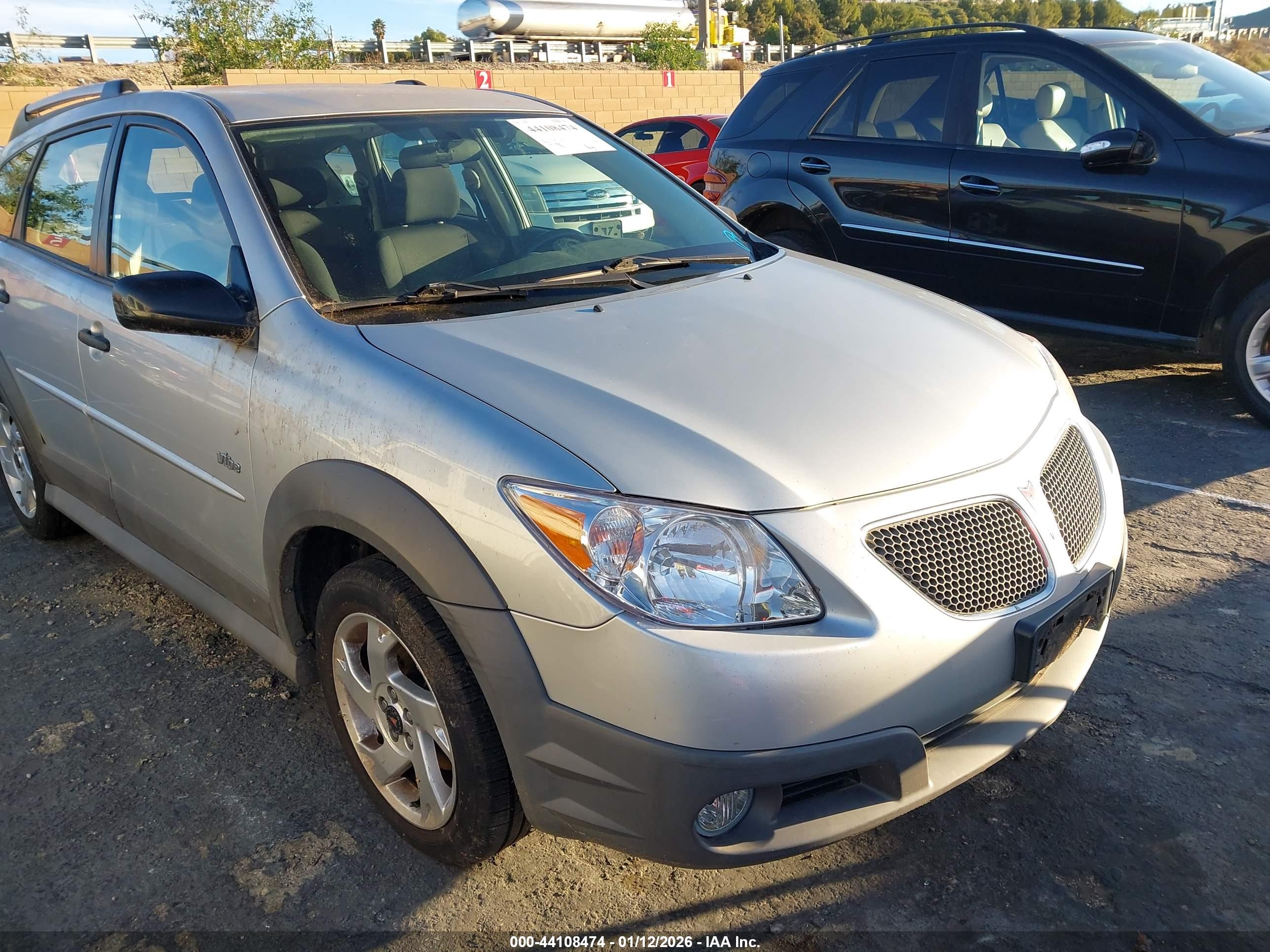 PONTIAC VIBE image 6