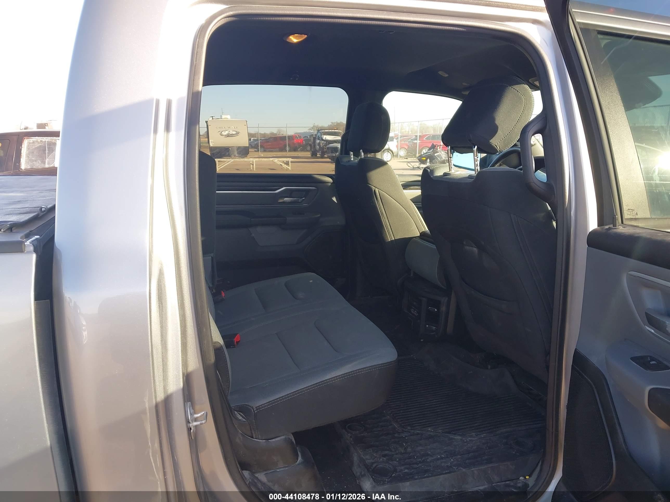 RAM 1500 image 8
