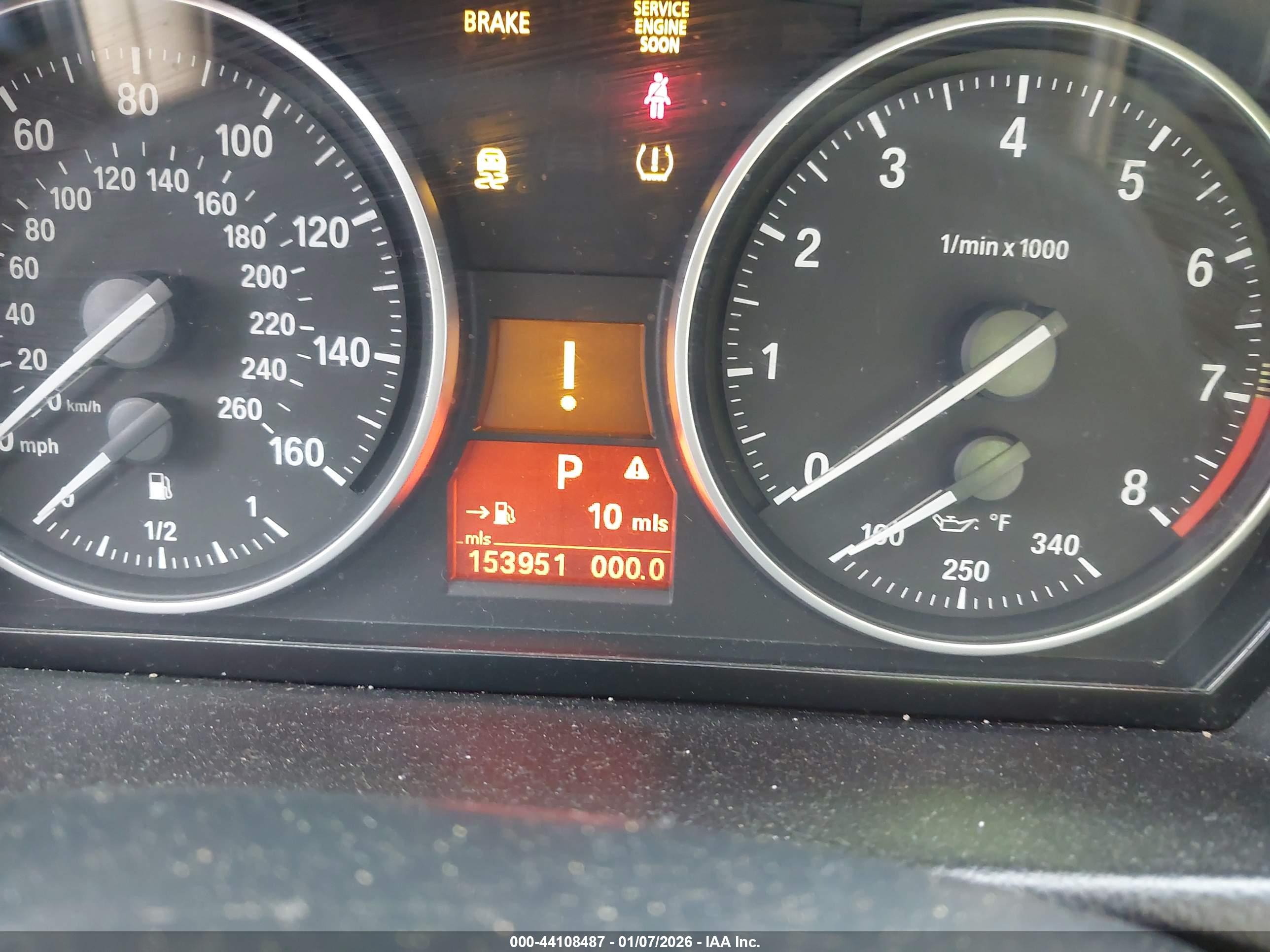 BMW 335I image 7
