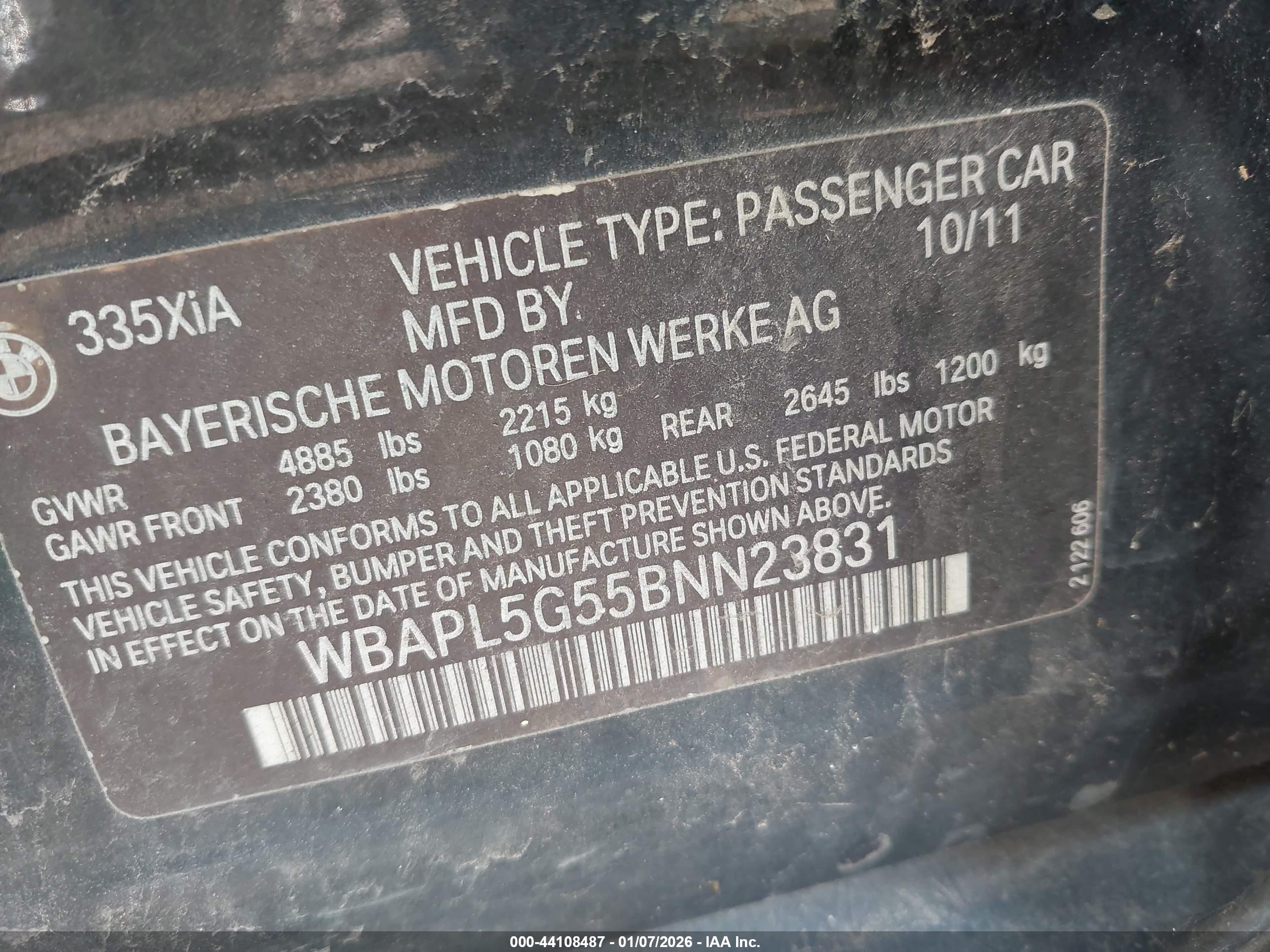 BMW 335I image 9