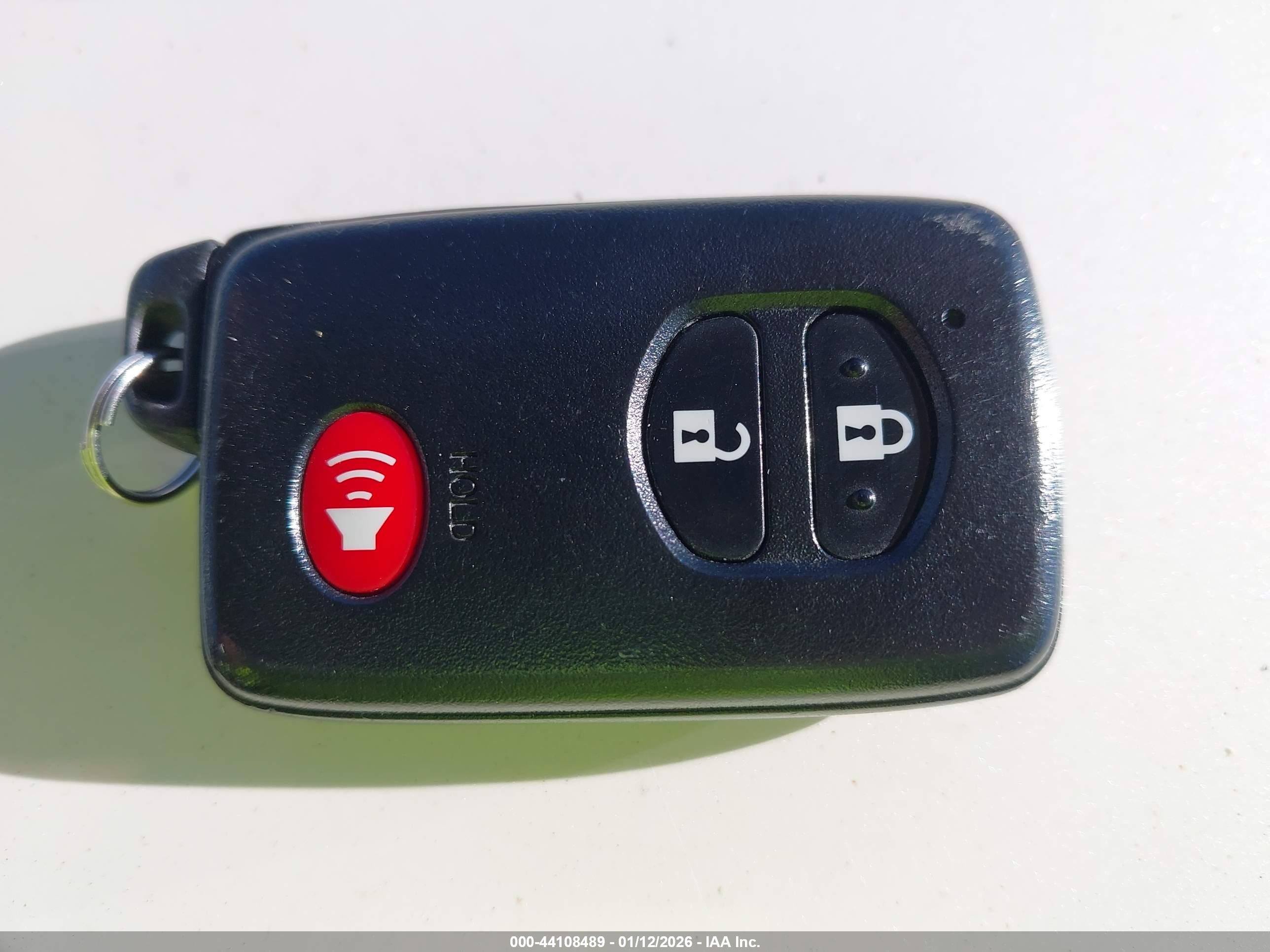 TOYOTA PRIUS image 11