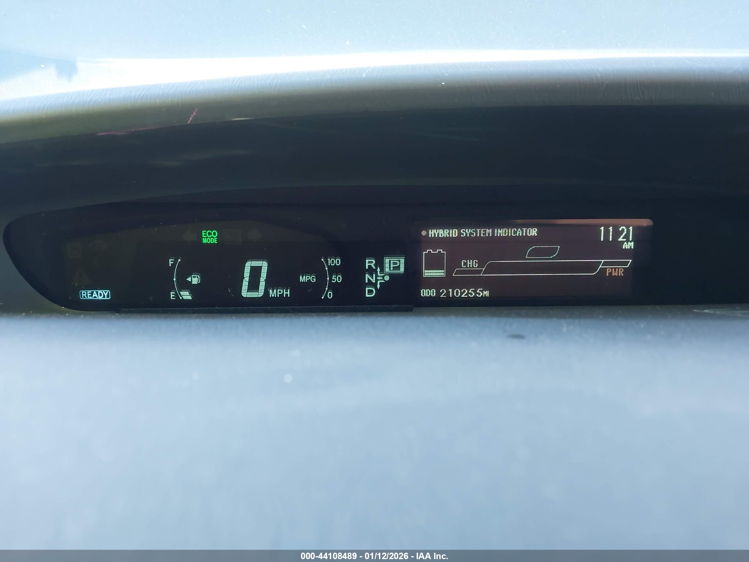 TOYOTA PRIUS image 7